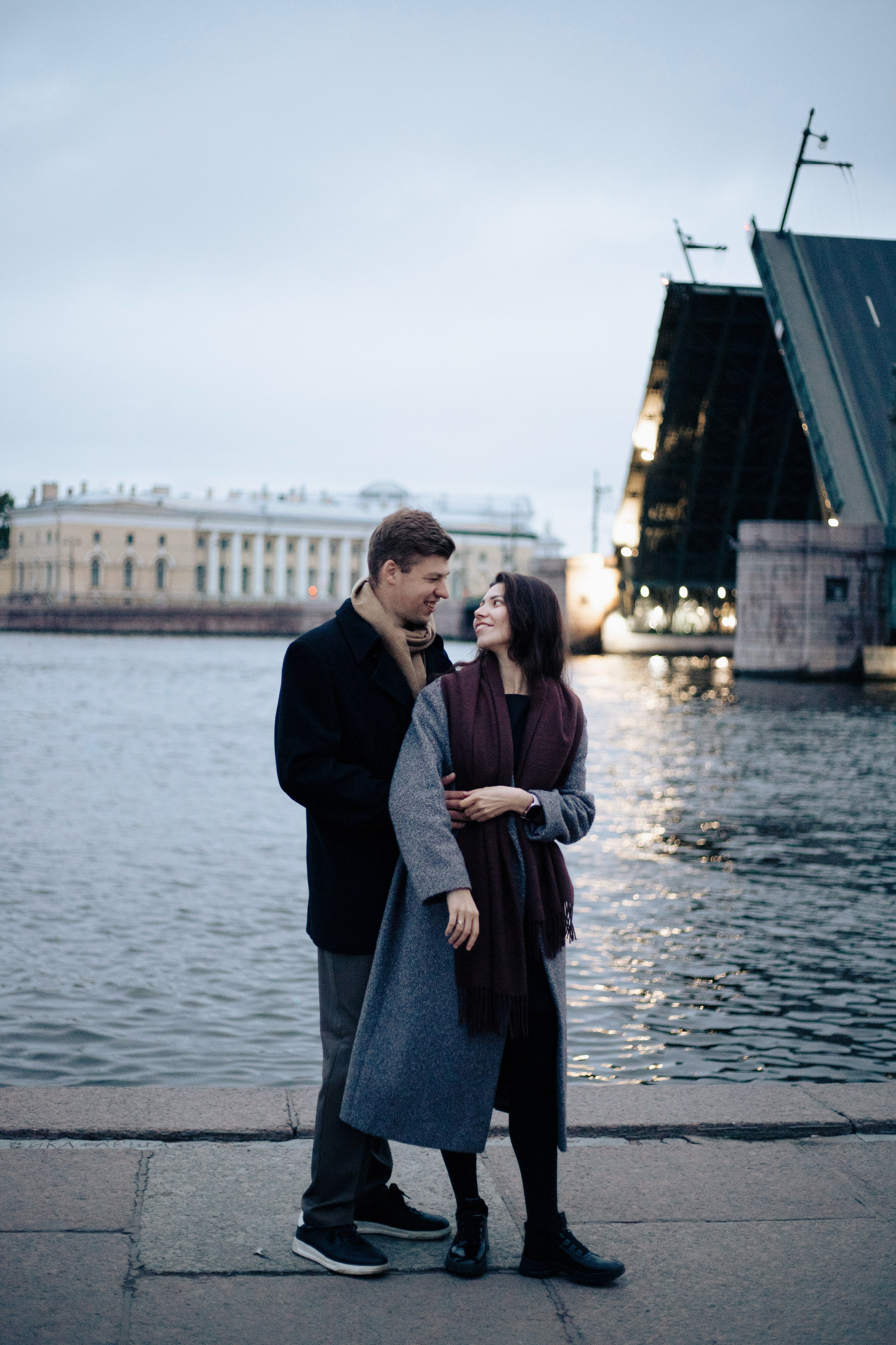 РАЗВОДНЫЕ. Петербургский фотограф — Рия