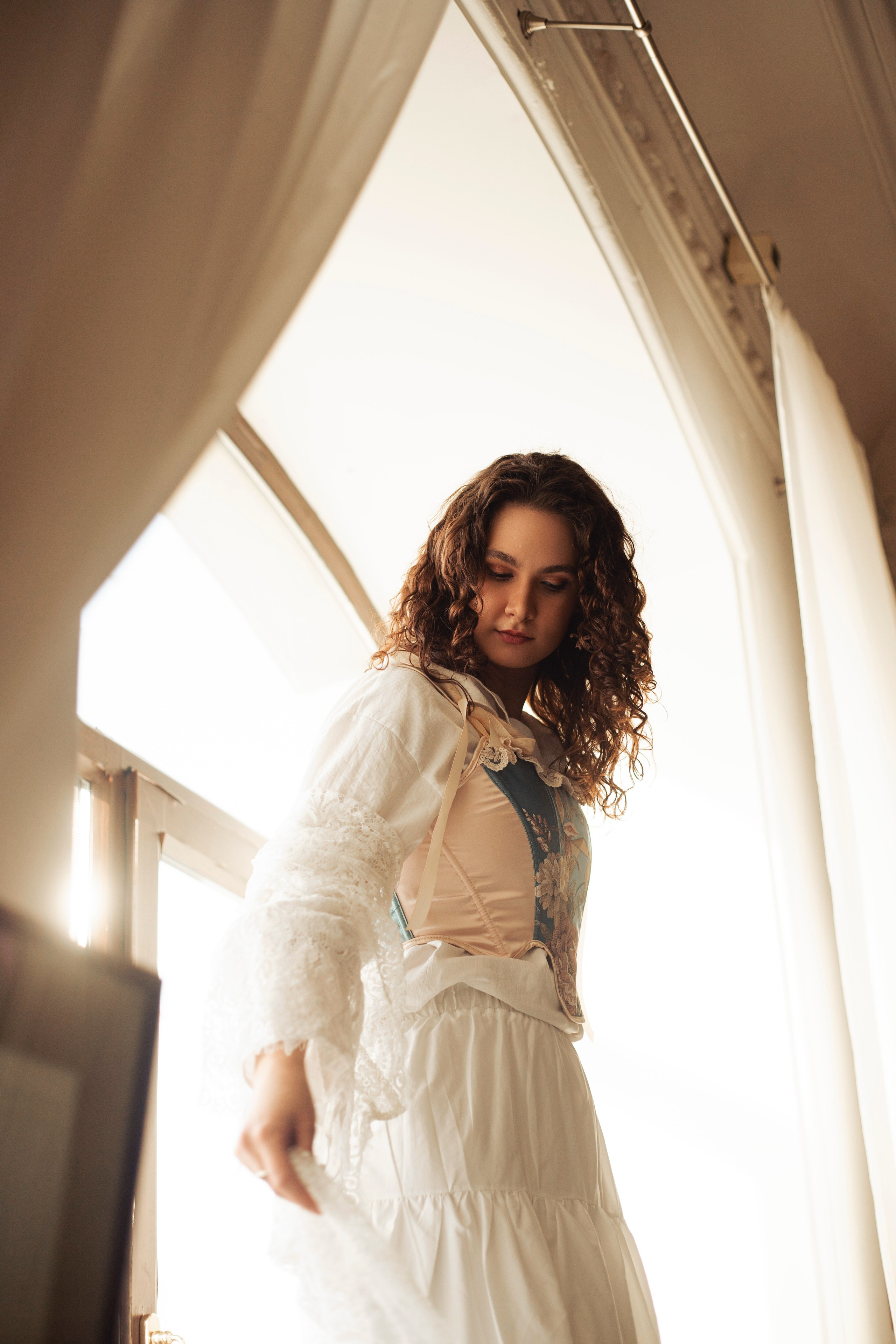 ЖЕНСКИЕ ПОРТРЕТЫ