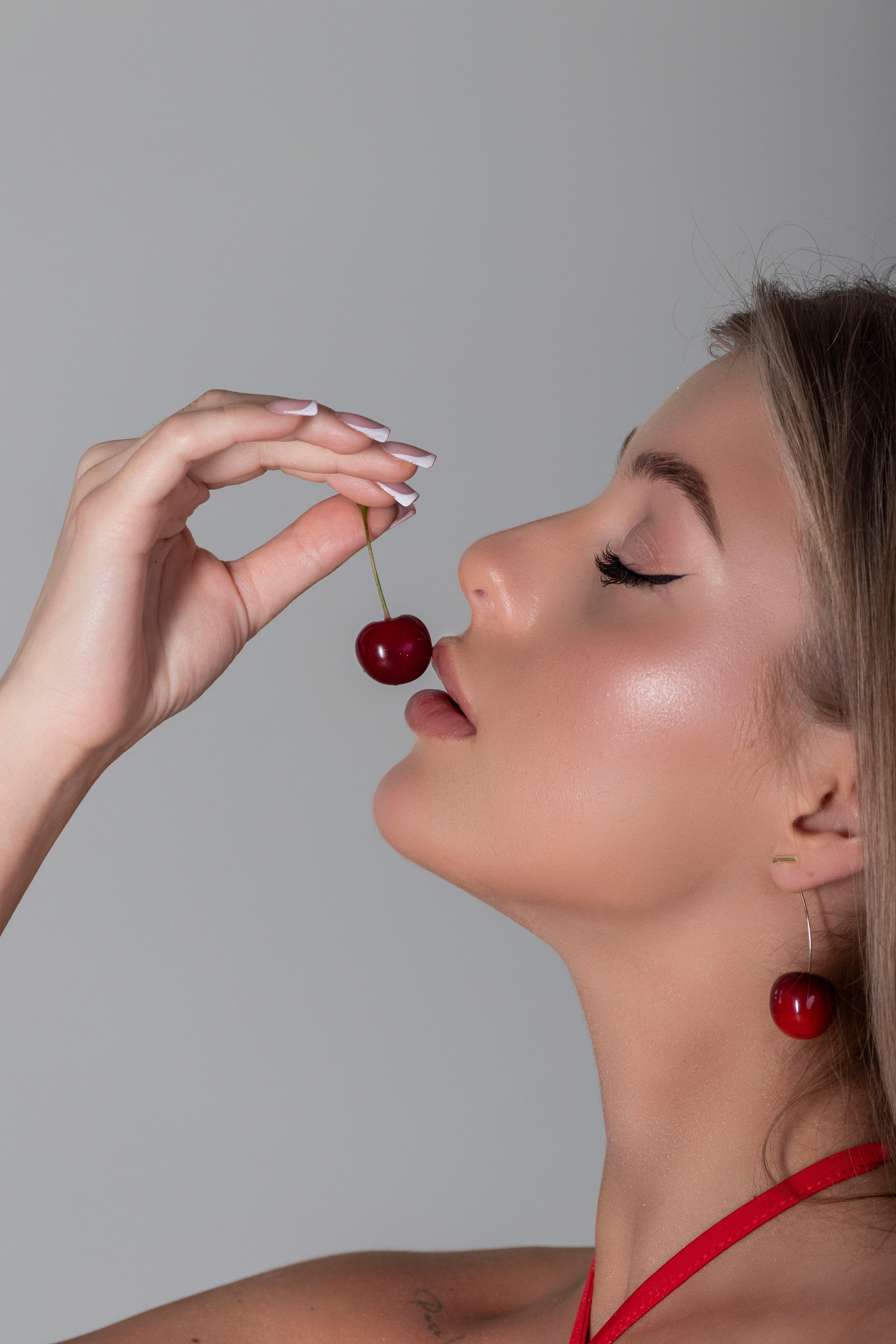 Девушка вишня. Портретный фотограф в Санкт-Петербурге Савельева Ольга