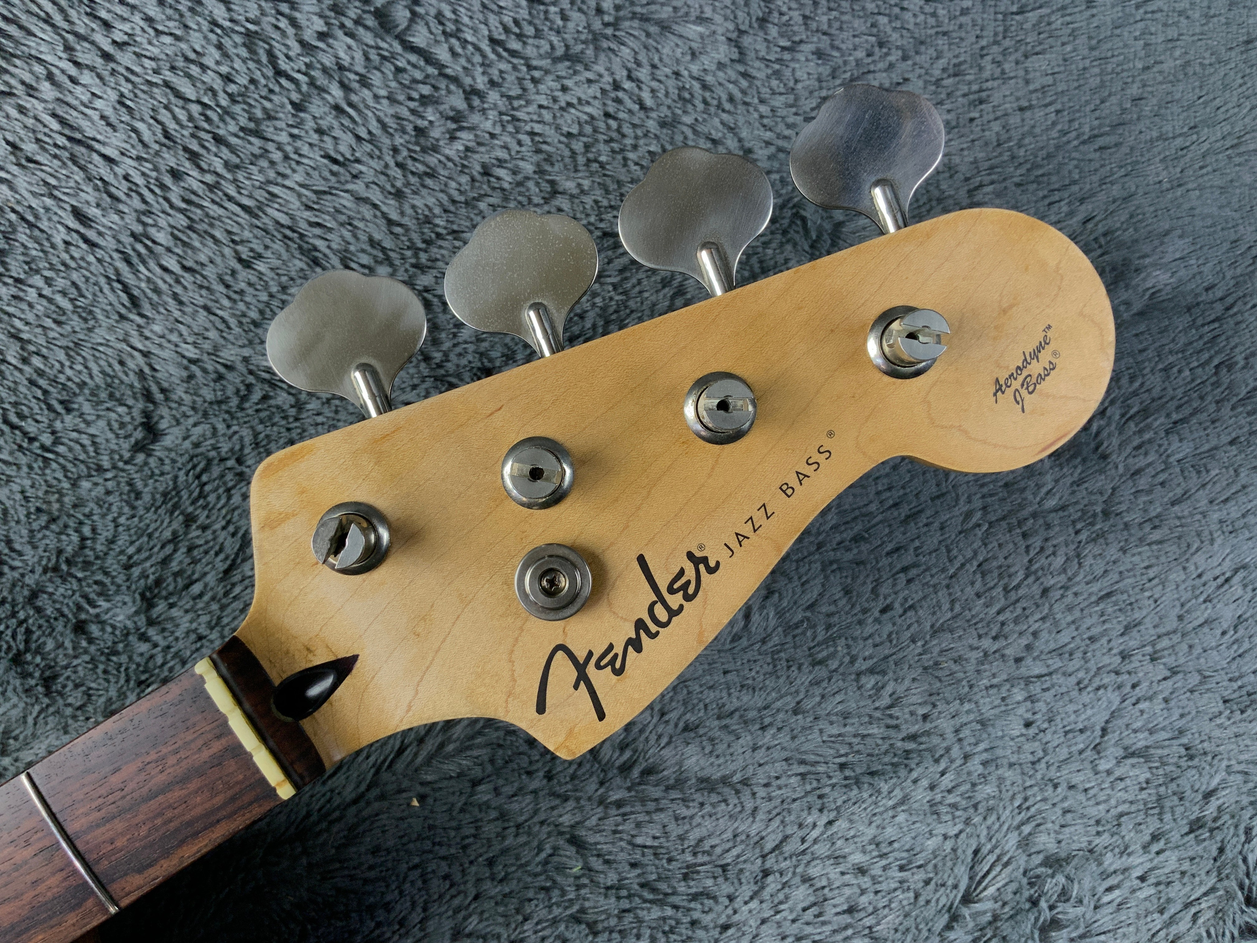 Fender Aerodyne Jazz Bass