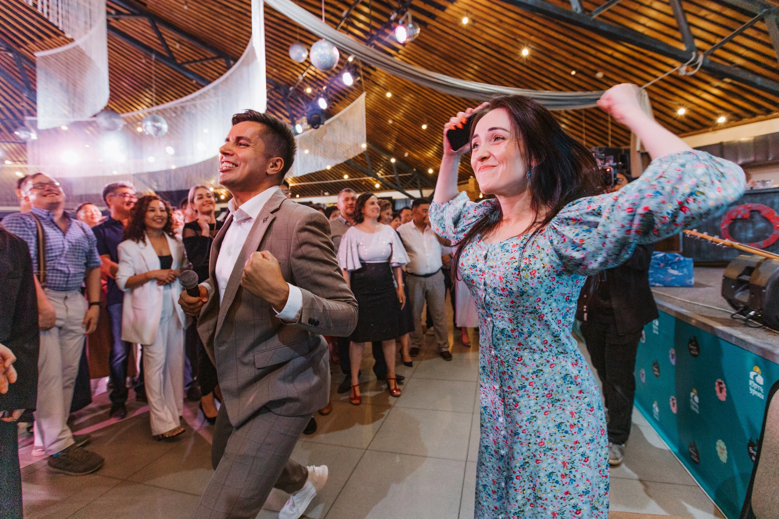 Свадьбы. Ведущий мероприятий Владимир Петренко