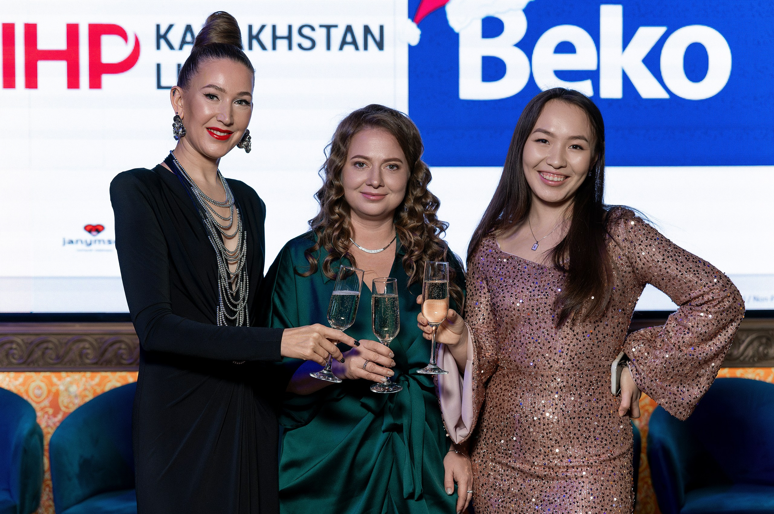 Beko Central Asia — Happy New Year. Фотограф в Алматы — Алексей Коньков | Репортаж, свадьбы, портреты