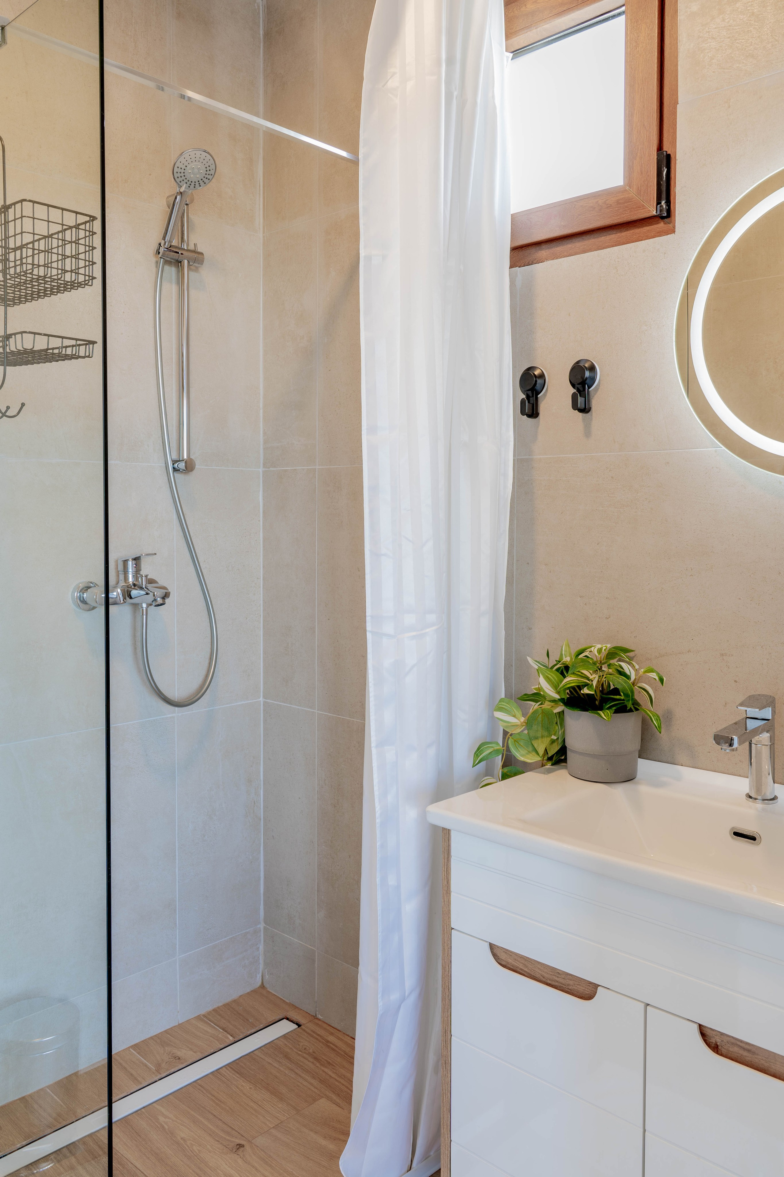 Rent a NEST Arandjelovac. Меня зовут Лиана.я видеограф и фотограф 📍 Работаю в Москве и МО