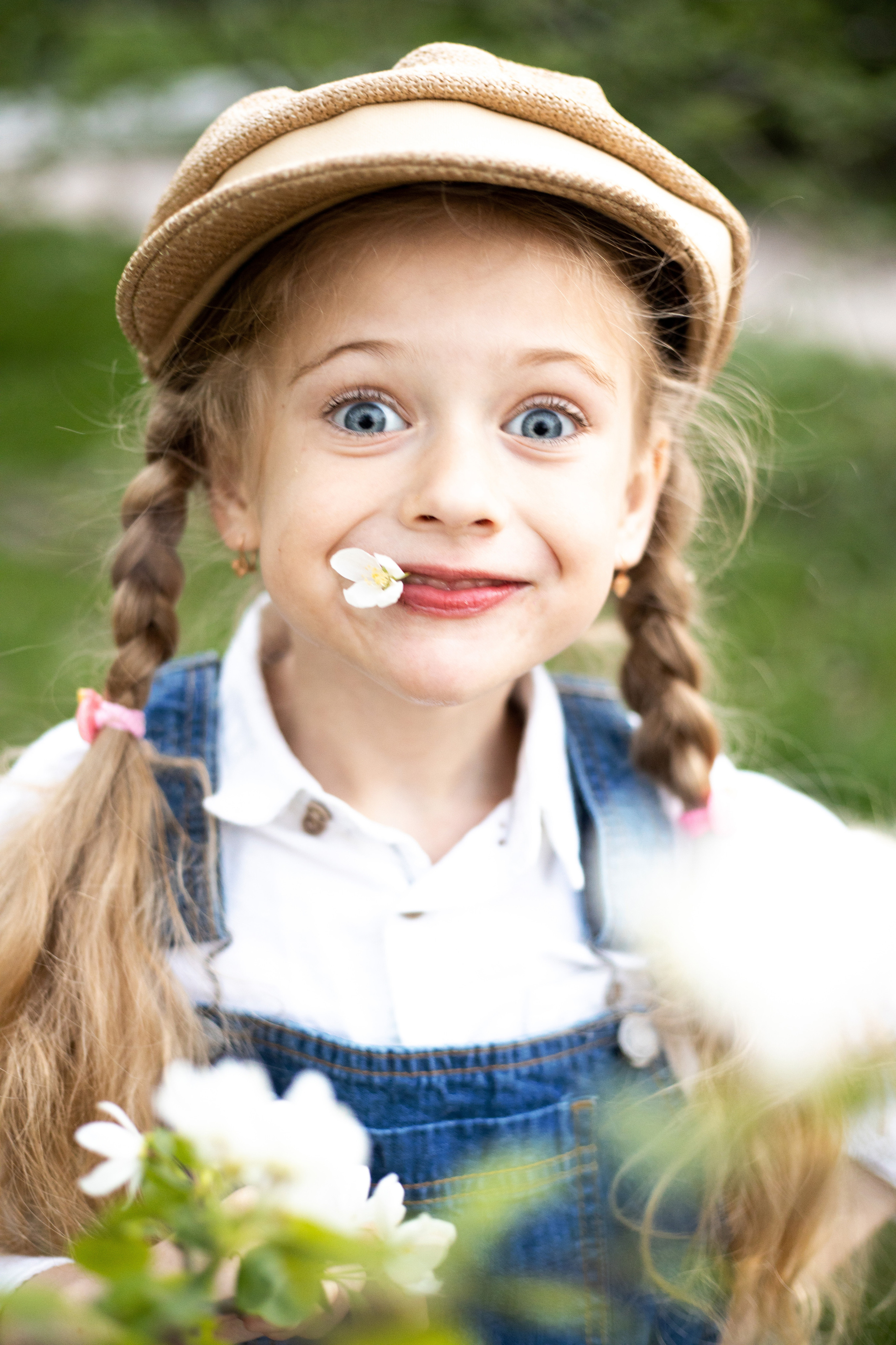 Когда яблони цветут…