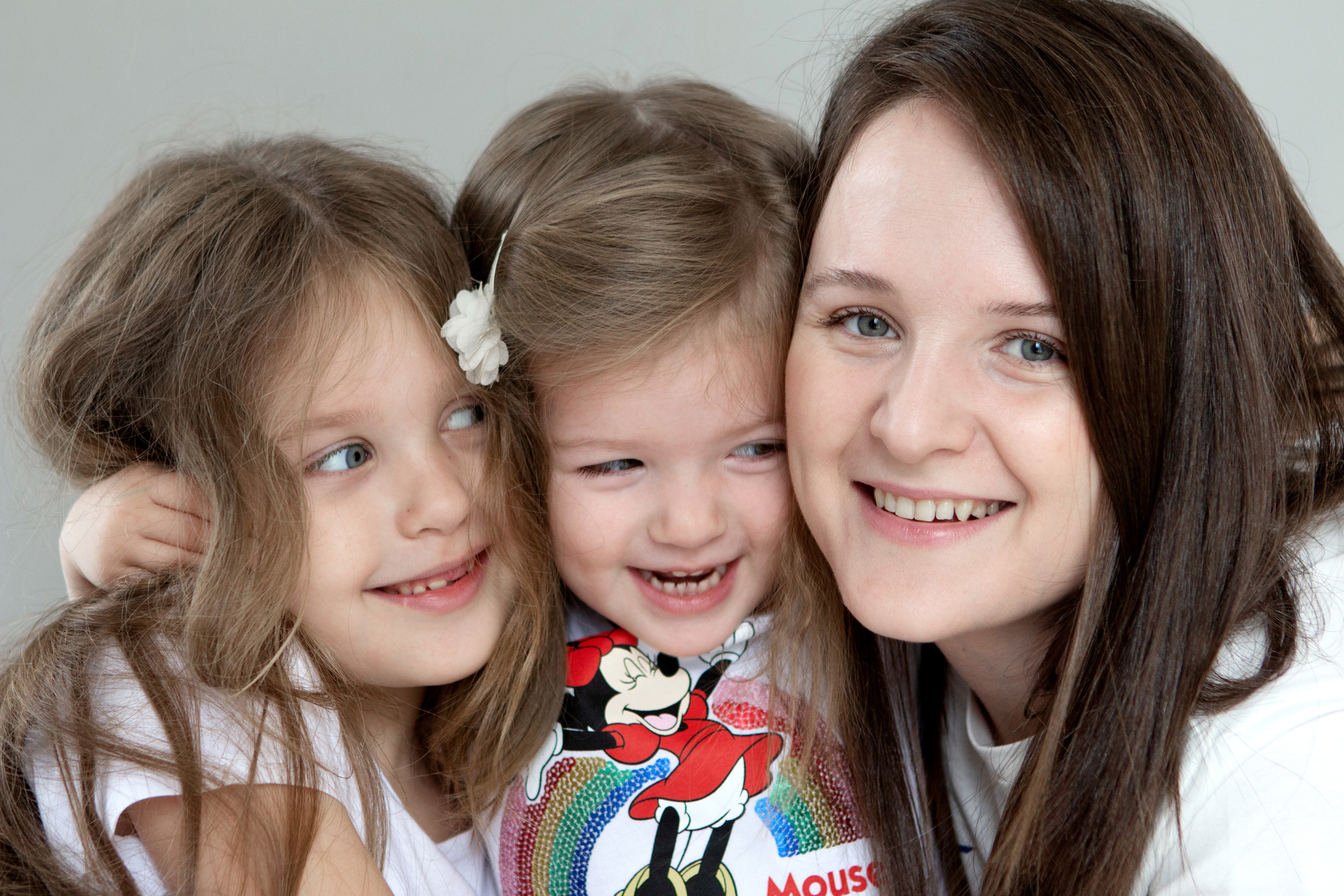 Мила и ее дочки