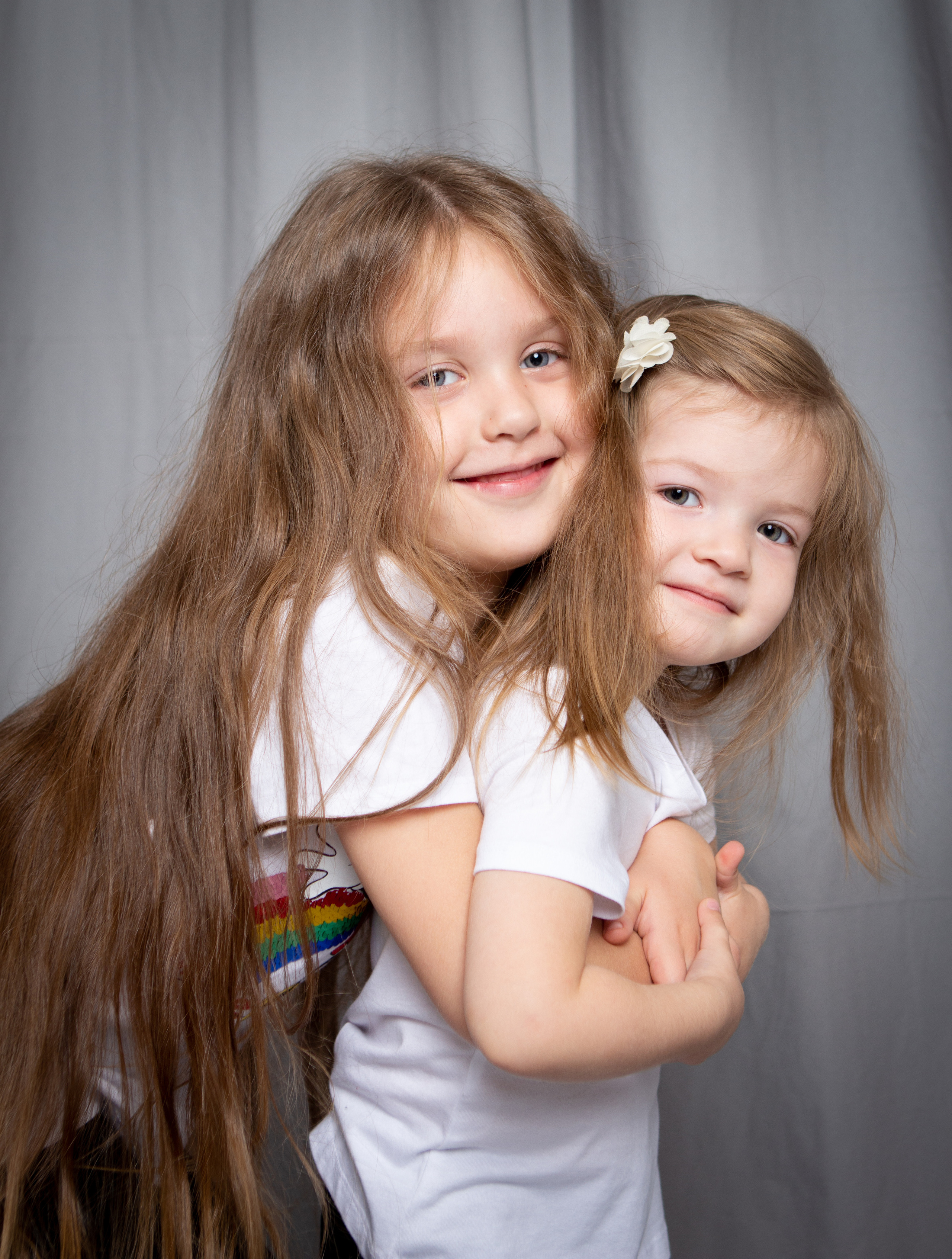 Мила и ее дочки