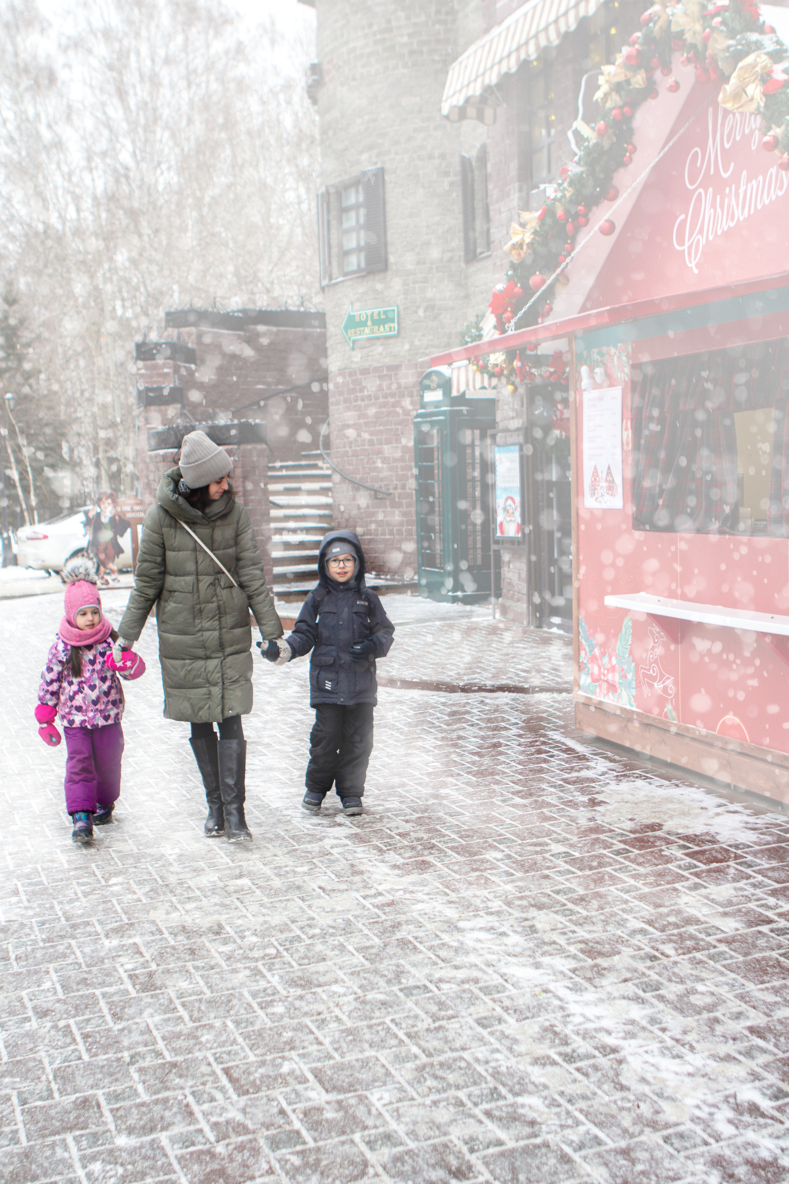 Волшебная зимняя прогулка для Иры и ее деток