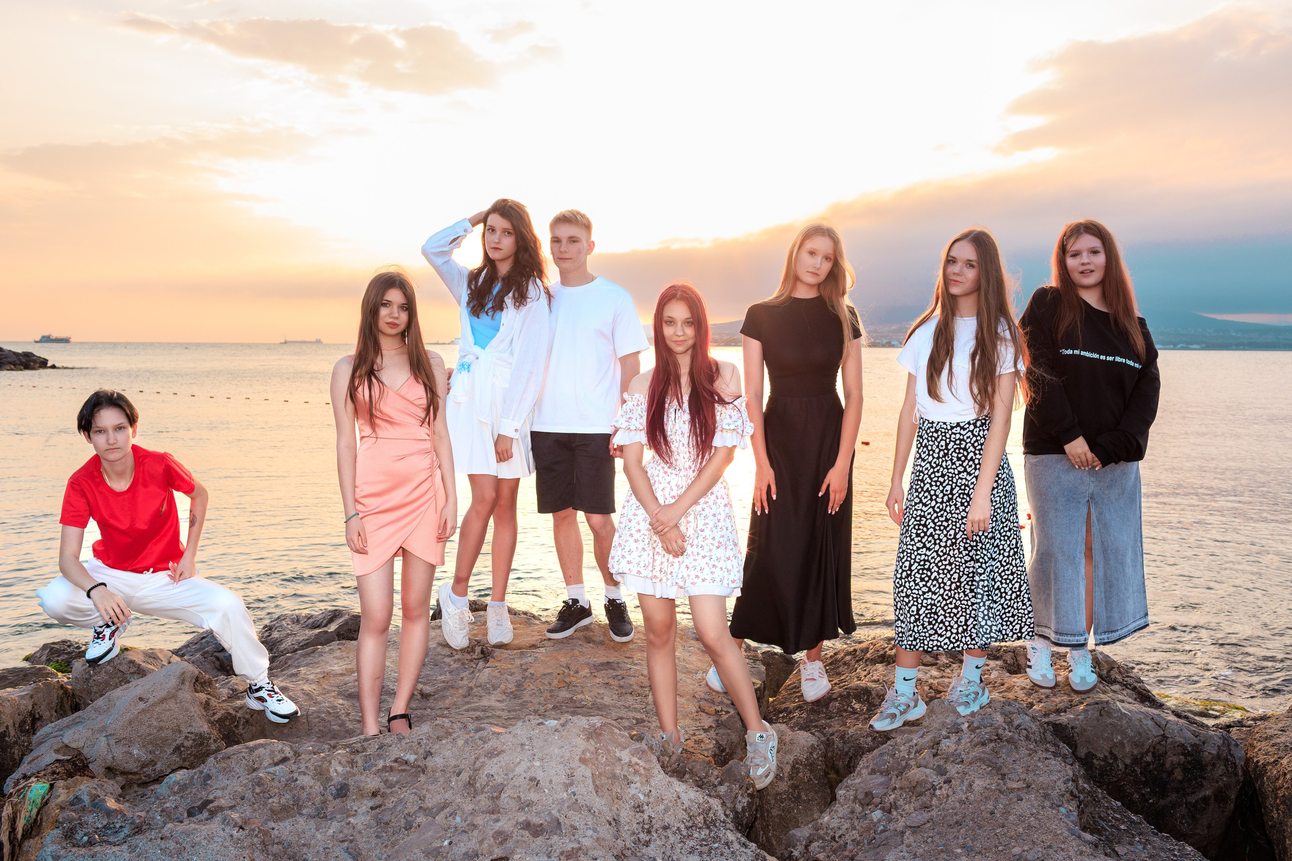 Смотреть фотки на природе. Выпускные альбомы Геленджик, Новороссийск, Краснодар, Туапсе