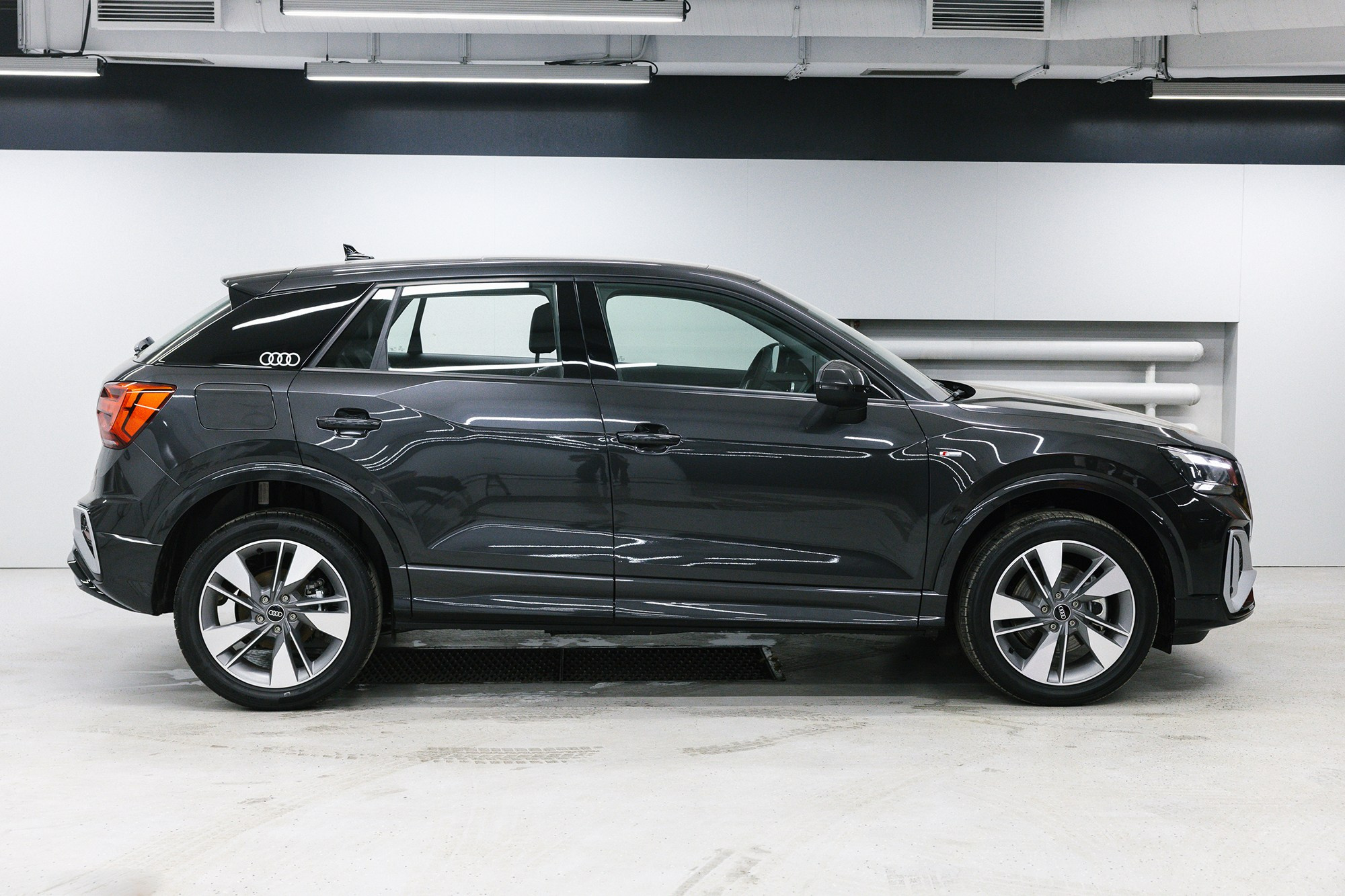 AUDI Q2  35 TFSI 1.5 S tronic (160 л. с.). Автосалон «Х-Авто»