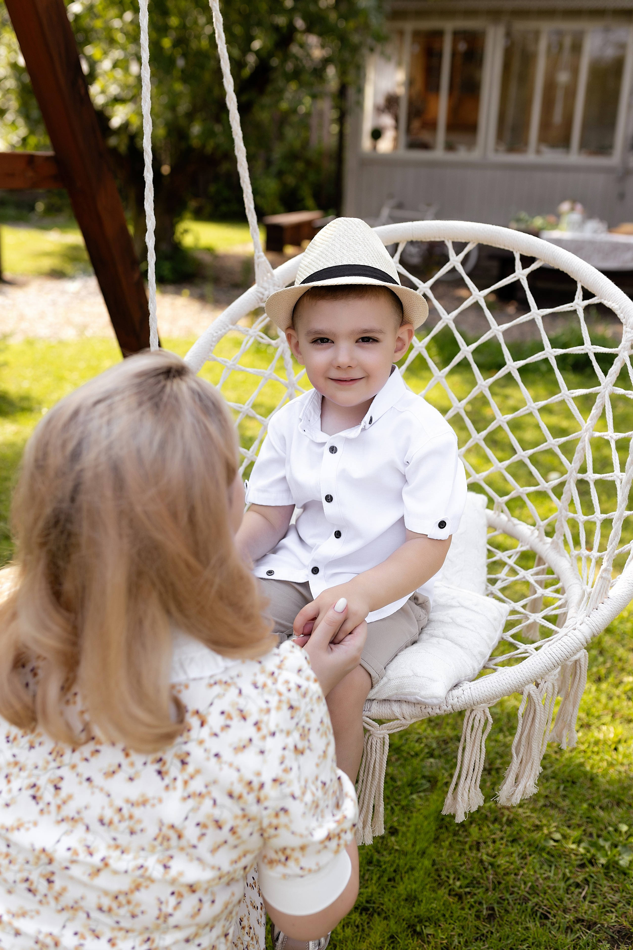 Семейная фотосессия на фотодаче в Купавне. Фотограф в Железнодорожном и Балашихе