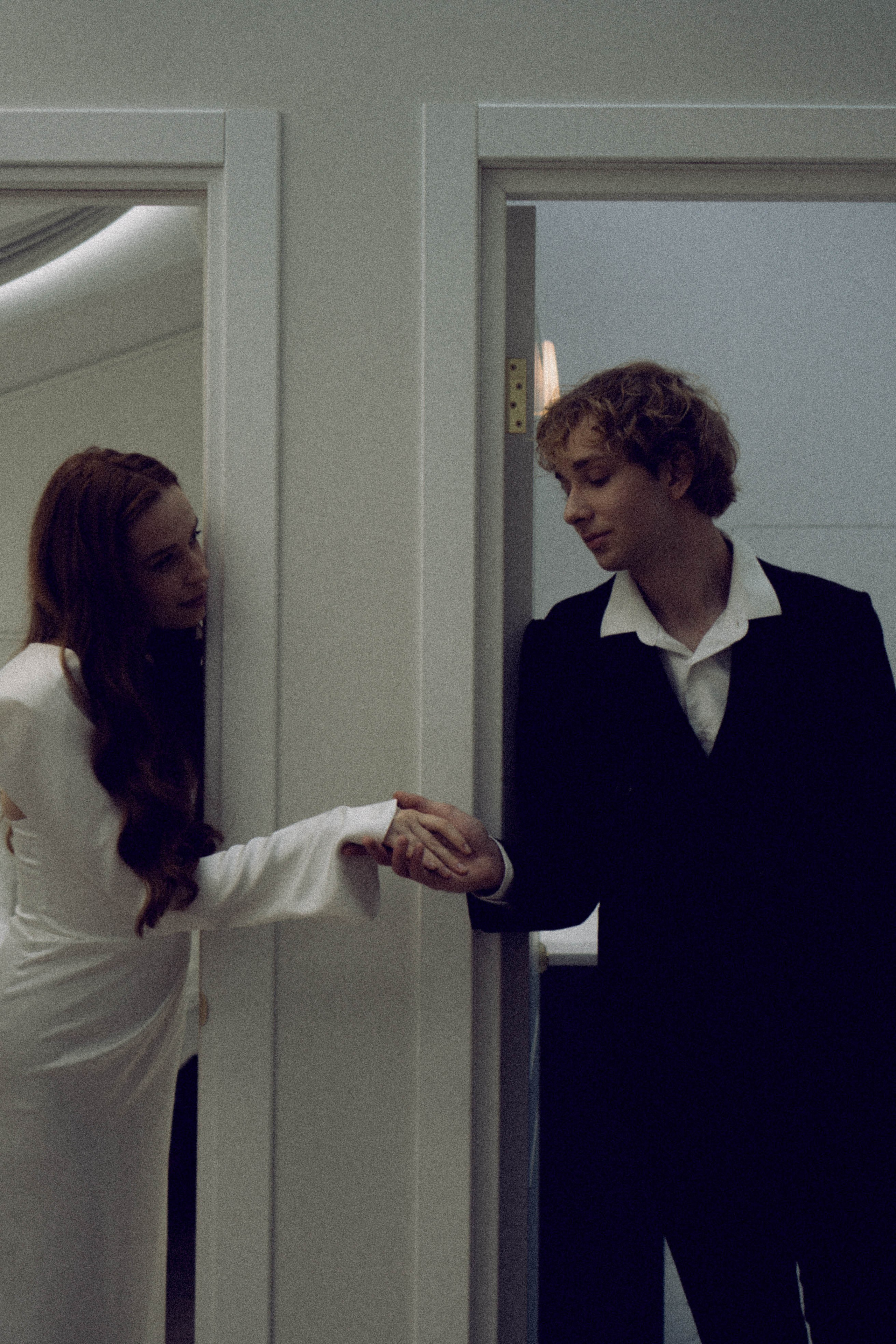 СВАДЕБНАЯ СЬЕМКА В ОТЕЛЕ. СБОРЫ ЖЕНИХА И НЕВЕСТЫ И ТАКЖЕ ТОР И ПОДГОТОВКА К ПРОГУЛКЕ. Профессиональный фотограф, Санкт-Петербург — Виктория Богомолова