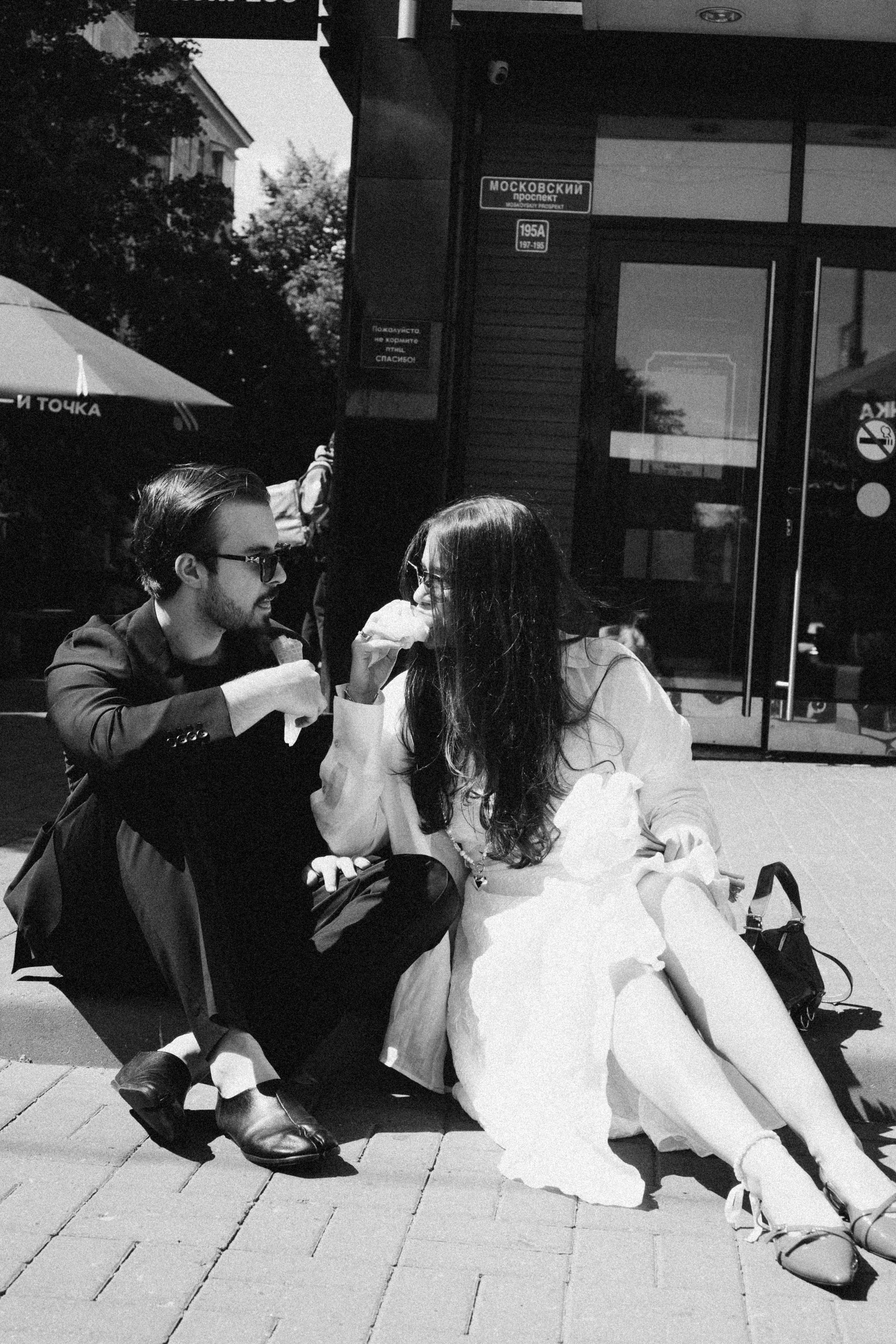 СВАДЕБНАЯ СЬЕМКА В ПАРКЕ ПОБЕДЫ И ПРОГУЛКА ПО МОСКОВСКОМУ ПРОСПЕКТУ. Профессиональный фотограф, Санкт-Петербург — Виктория Богомолова