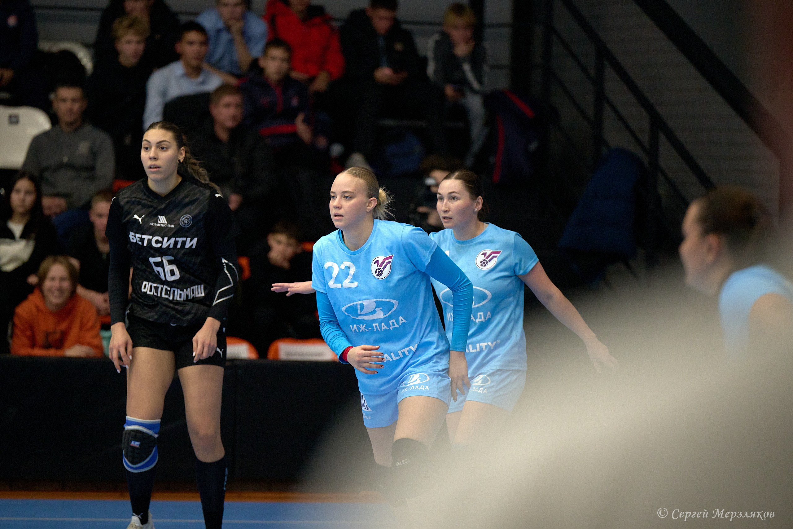 Гандбол. OLIMPBET Суперлига. «Университет» — «Ростов-Дон». Спортивный репортажный фотограф в Ижевске Сергей Мерзляков