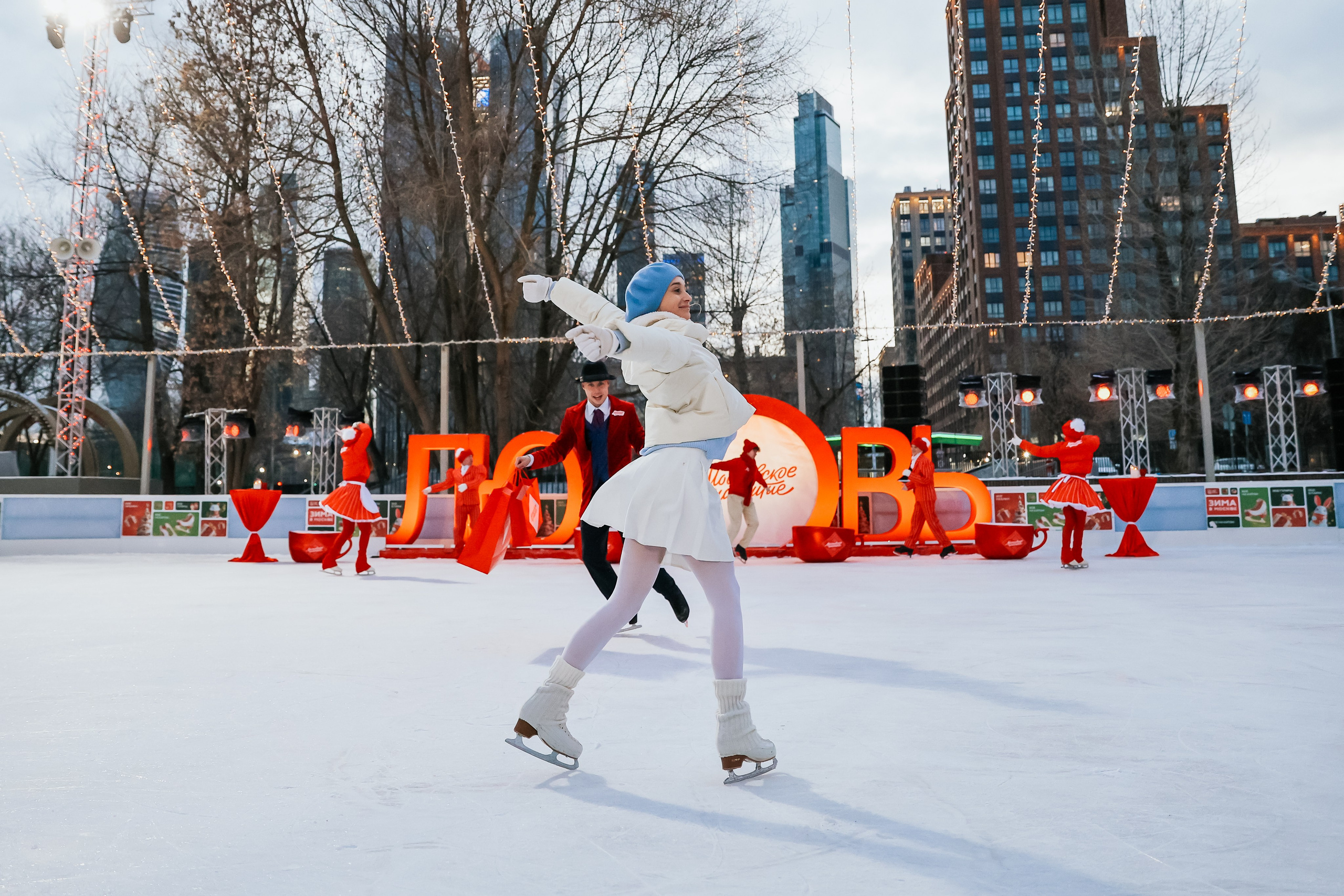 Ледовое шоу Сити каток Московское Чаепитие. Фотограф и видеограф Анна Домашенко