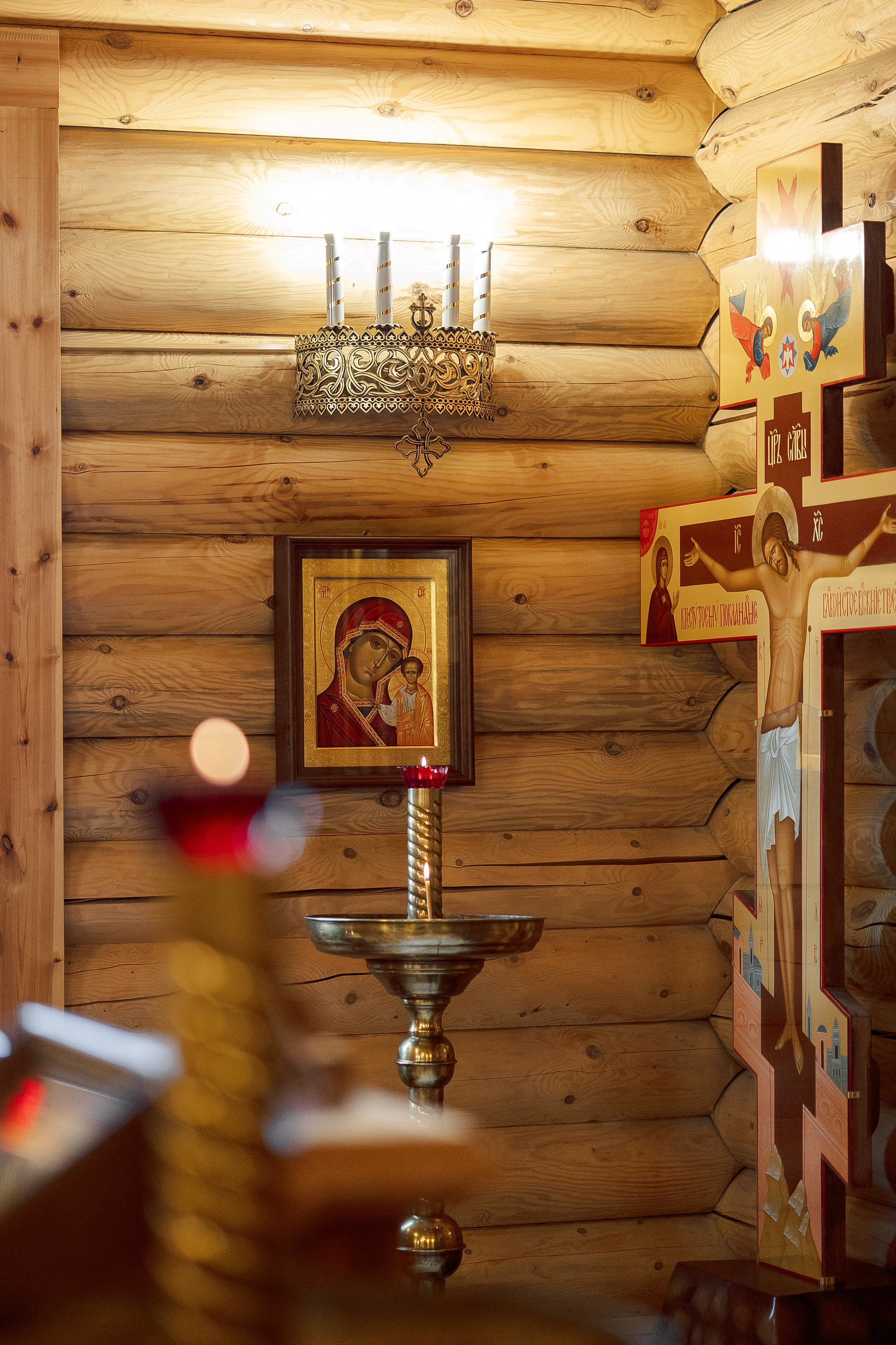 Храм пр. Серафима Саровского. Семейный фотограф в Москве Анна Пожарская