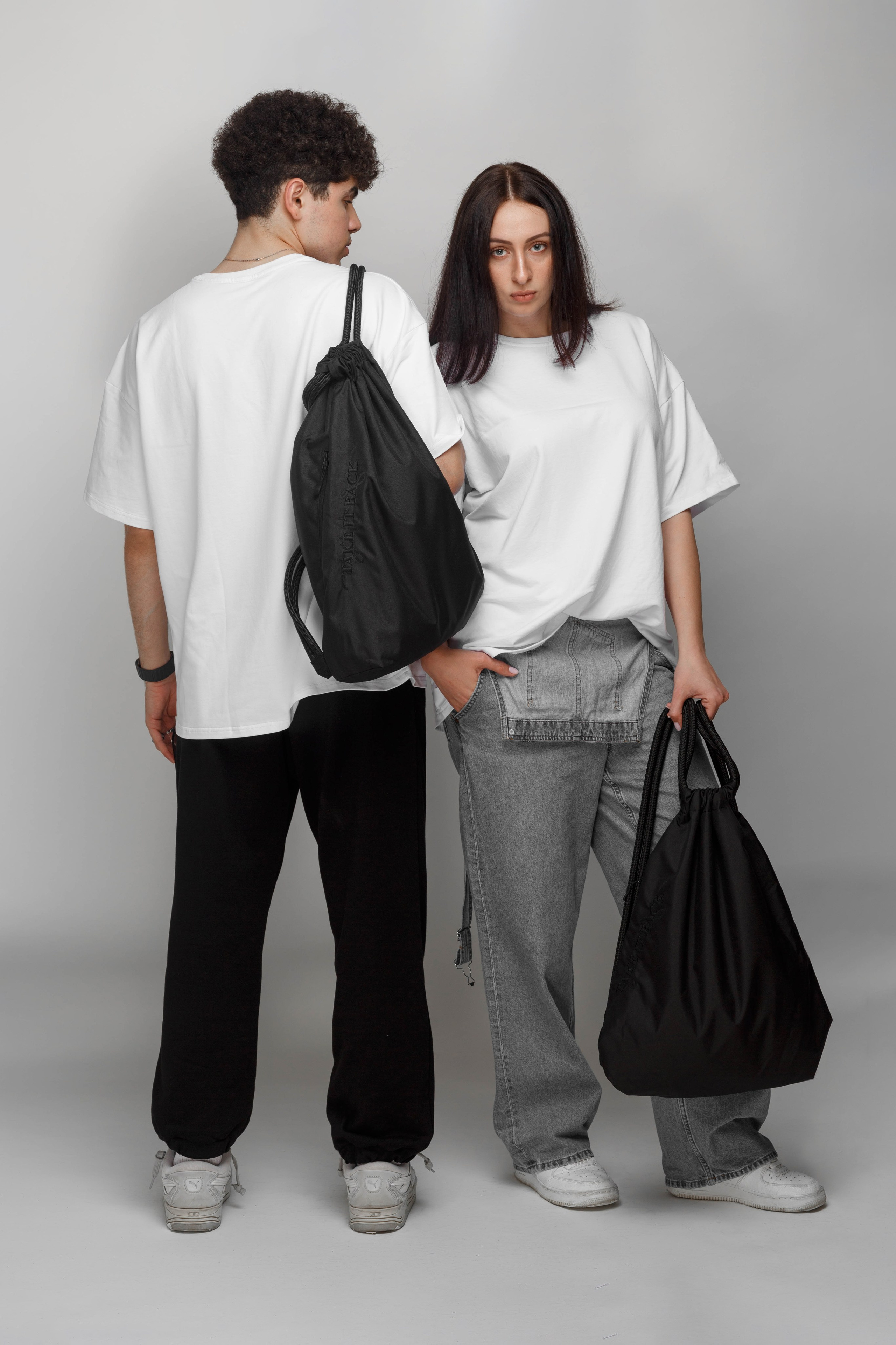 Реклама рюкзаков от Эдгара. Свадебный, предметный и портретный фотограф в Волгограде