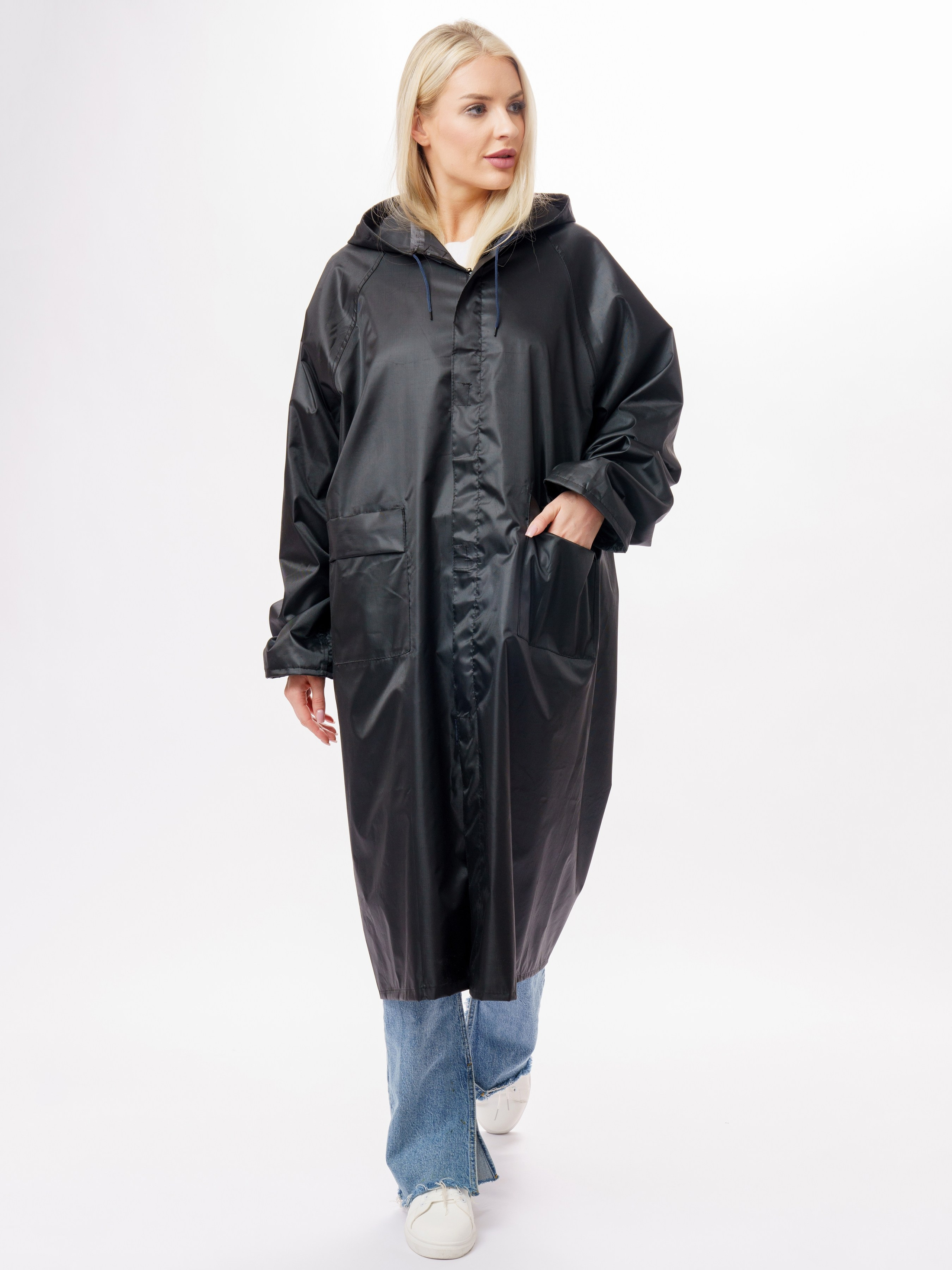 Дождевики, парная съемка. KED Production — продакшн из СПб. Создаём фото, видео и контент, который помогает брендам и селлерам продавать больше