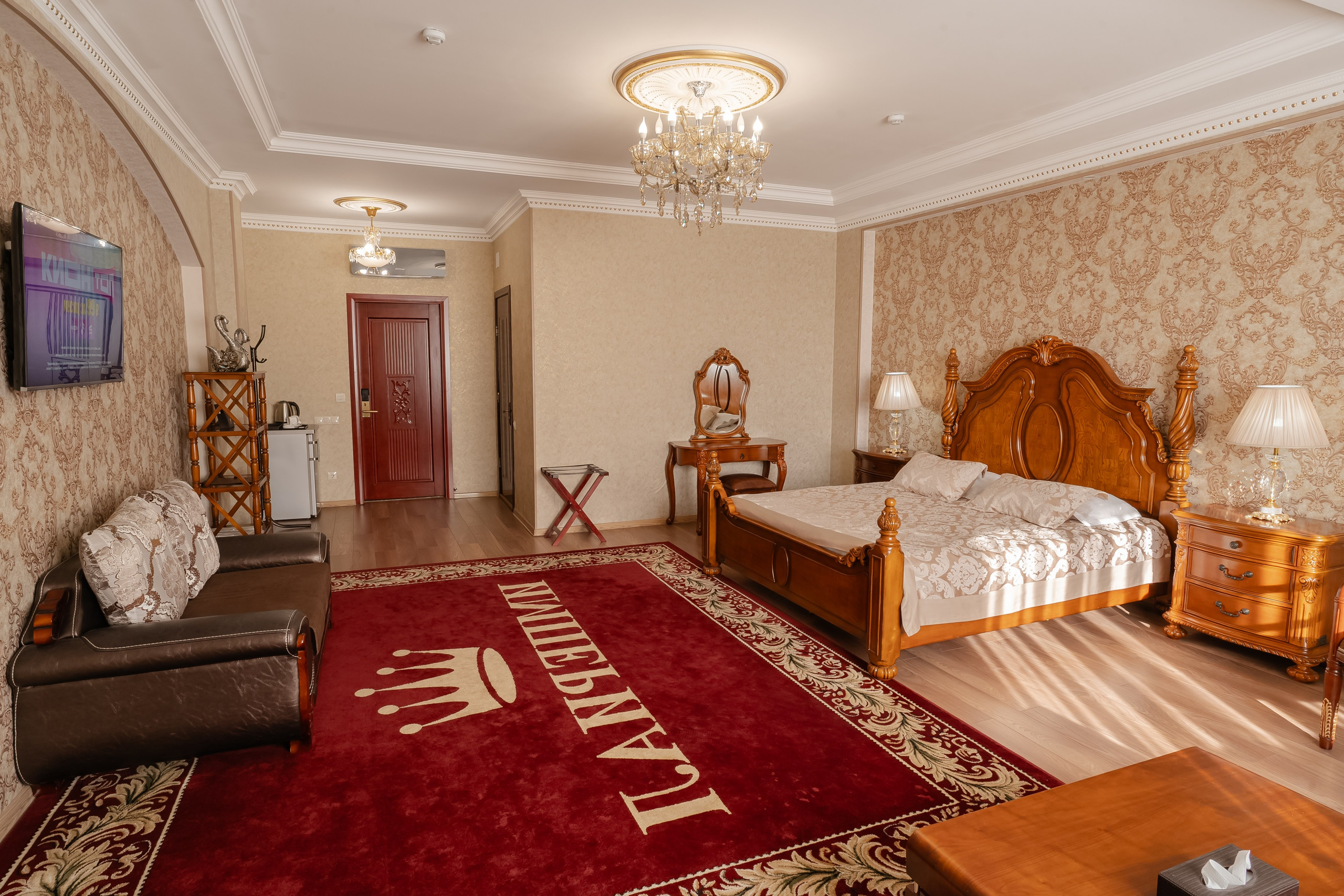 Интерьерная съёмка квартир, домов, гостиниц, баз отдыха, гостевых домов, отелей, предприятий