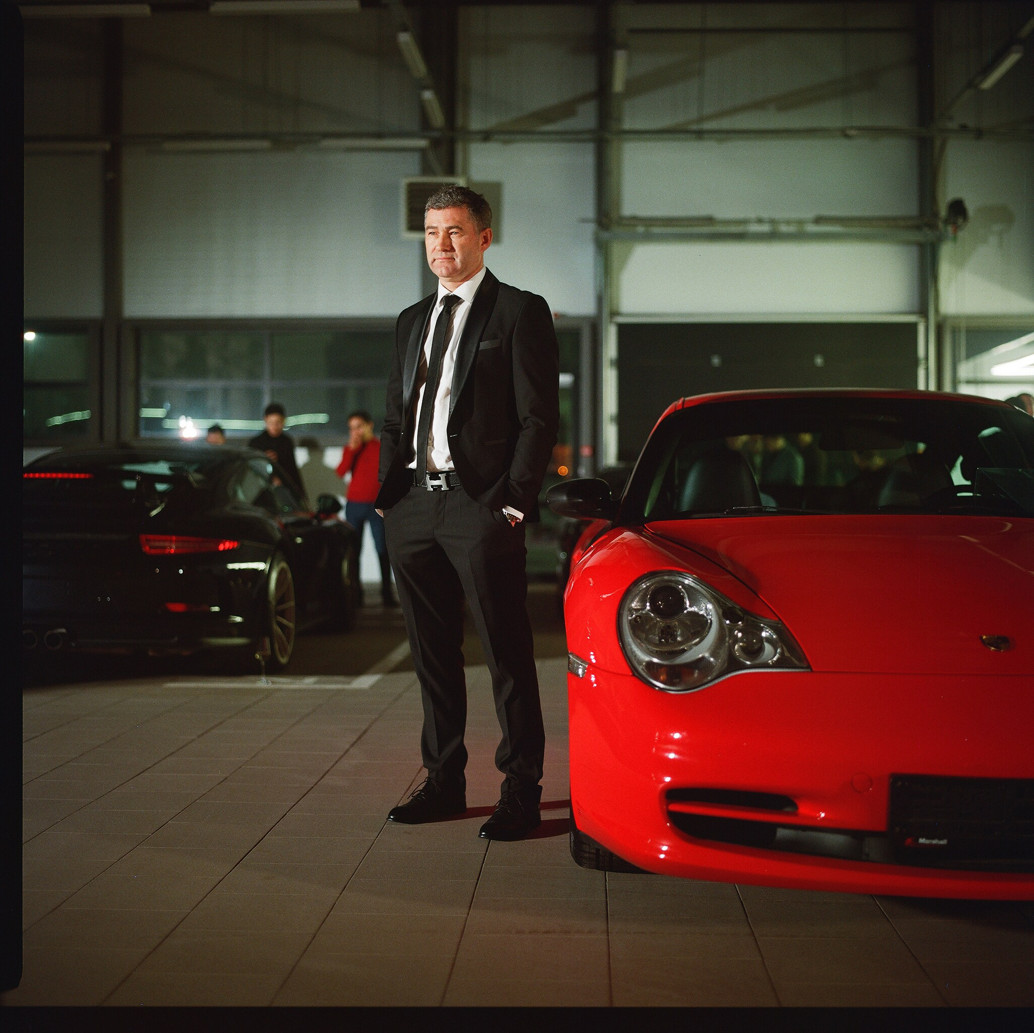 «Night in Salon» Porshe автосалон. Фотограф в Актобе Алексей Вагин