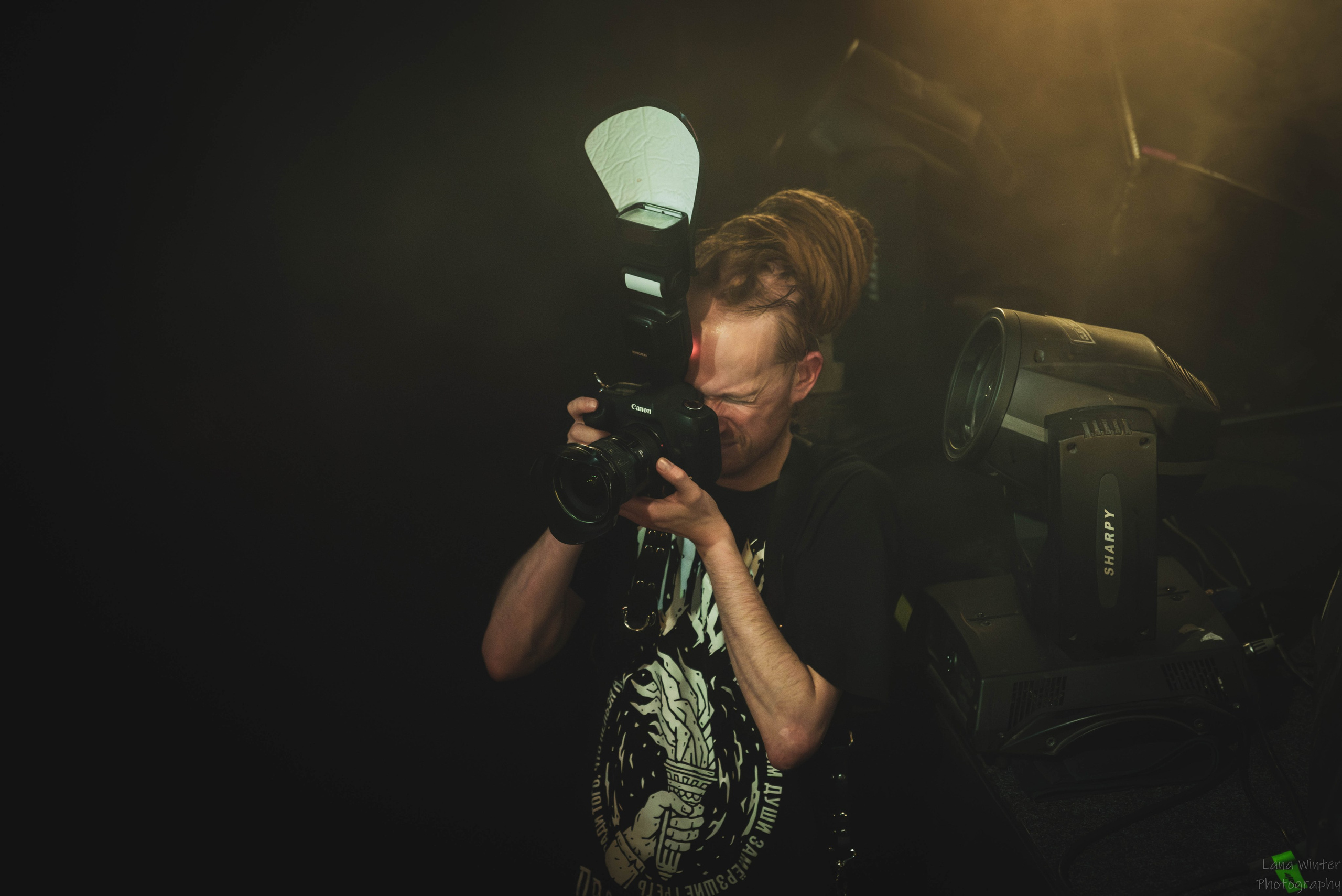 7000$ (29 июня 2025 года, Москва, клуб Урбан). Фотограф Светлана Блинова, Москва и Московская область