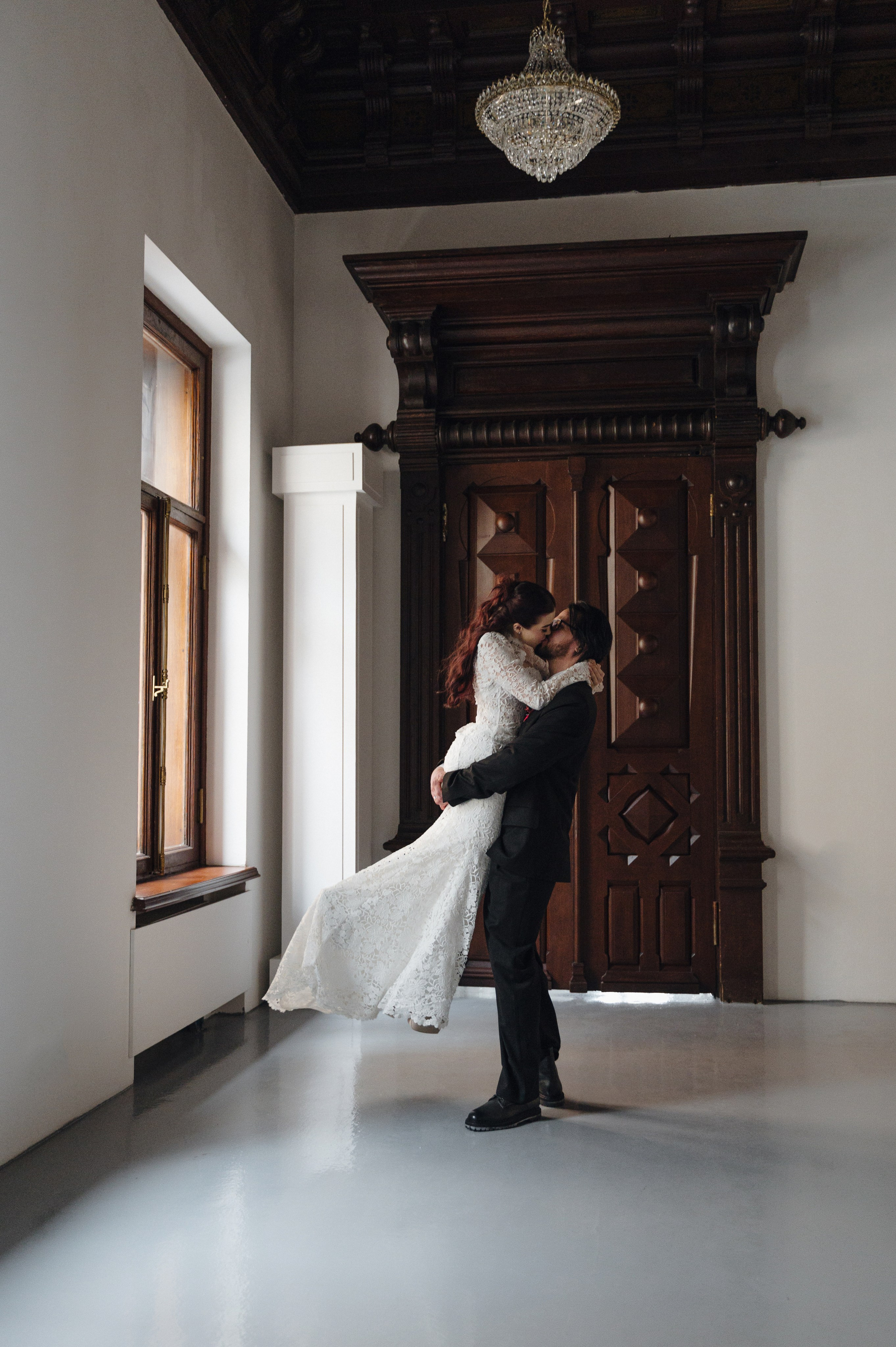 Денис и Анастасия. Метрополь и Особняк Спиридонова. Свадебный фотограф Москва и Санкт-Петербург. Анастасия Чудина