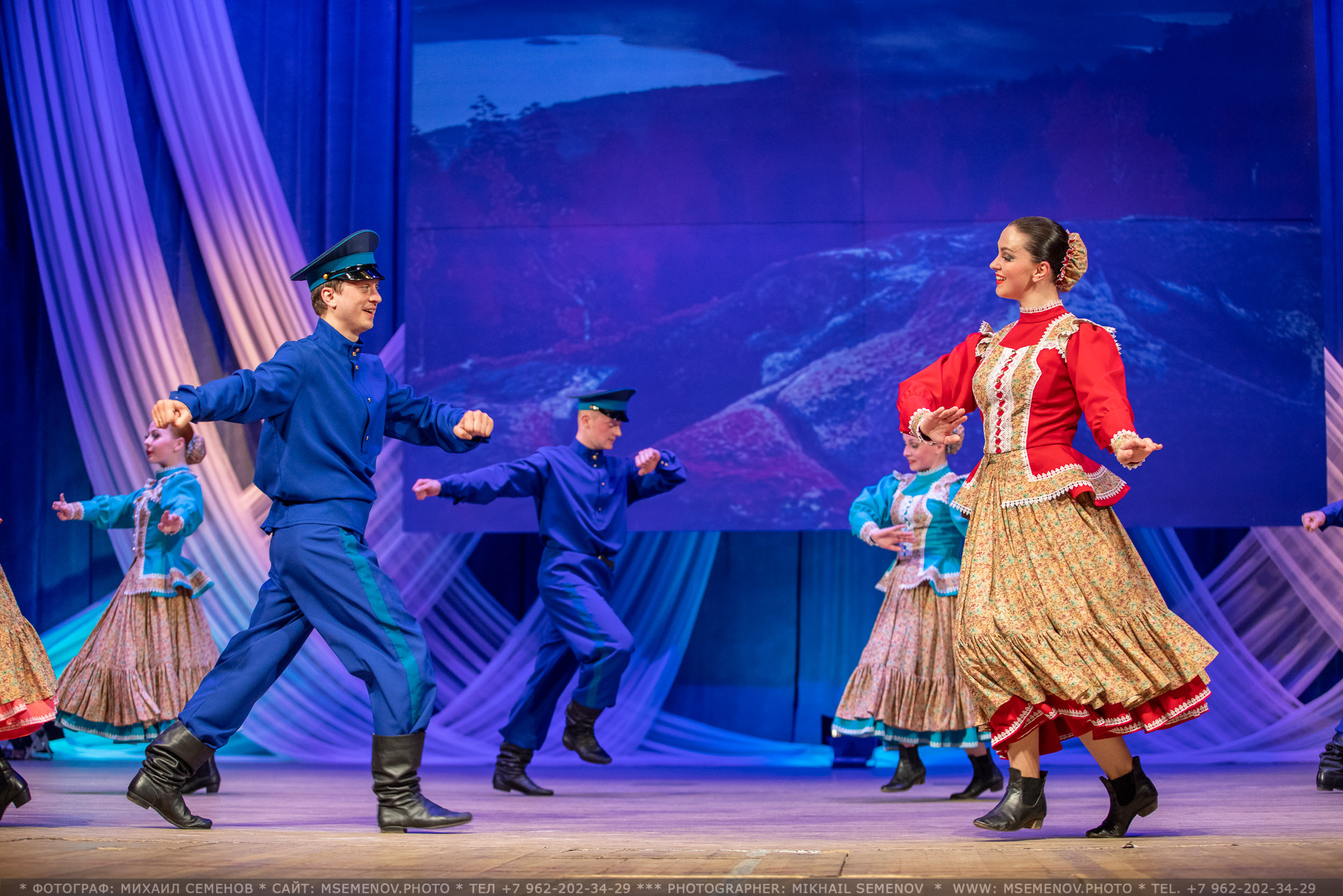 АНОНС Концерта Ансамбль танца «Волжанка». Фотограф, фотопроекты Михаила Семенова в Ярославле. Фотошкола