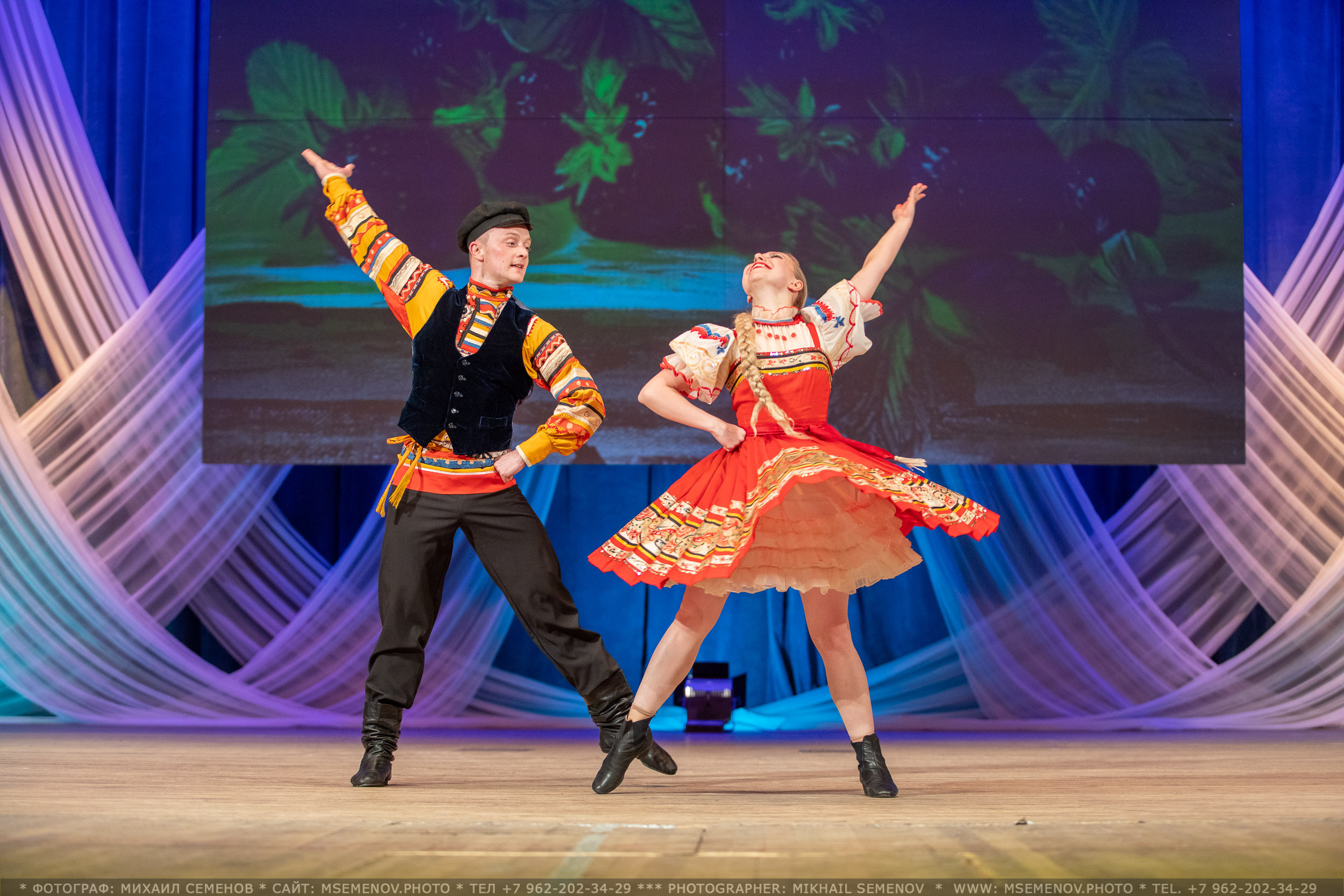 АНОНС Концерта Ансамбль танца «Волжанка». Фотограф, фотопроекты Михаила Семенова в Ярославле. Фотошкола