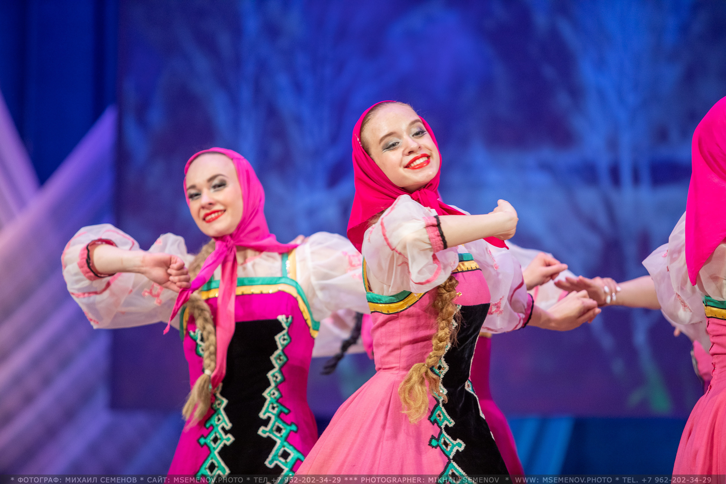 АНОНС Концерта Ансамбль танца «Волжанка». Фотограф, фотопроекты Михаила Семенова в Ярославле. Фотошкола