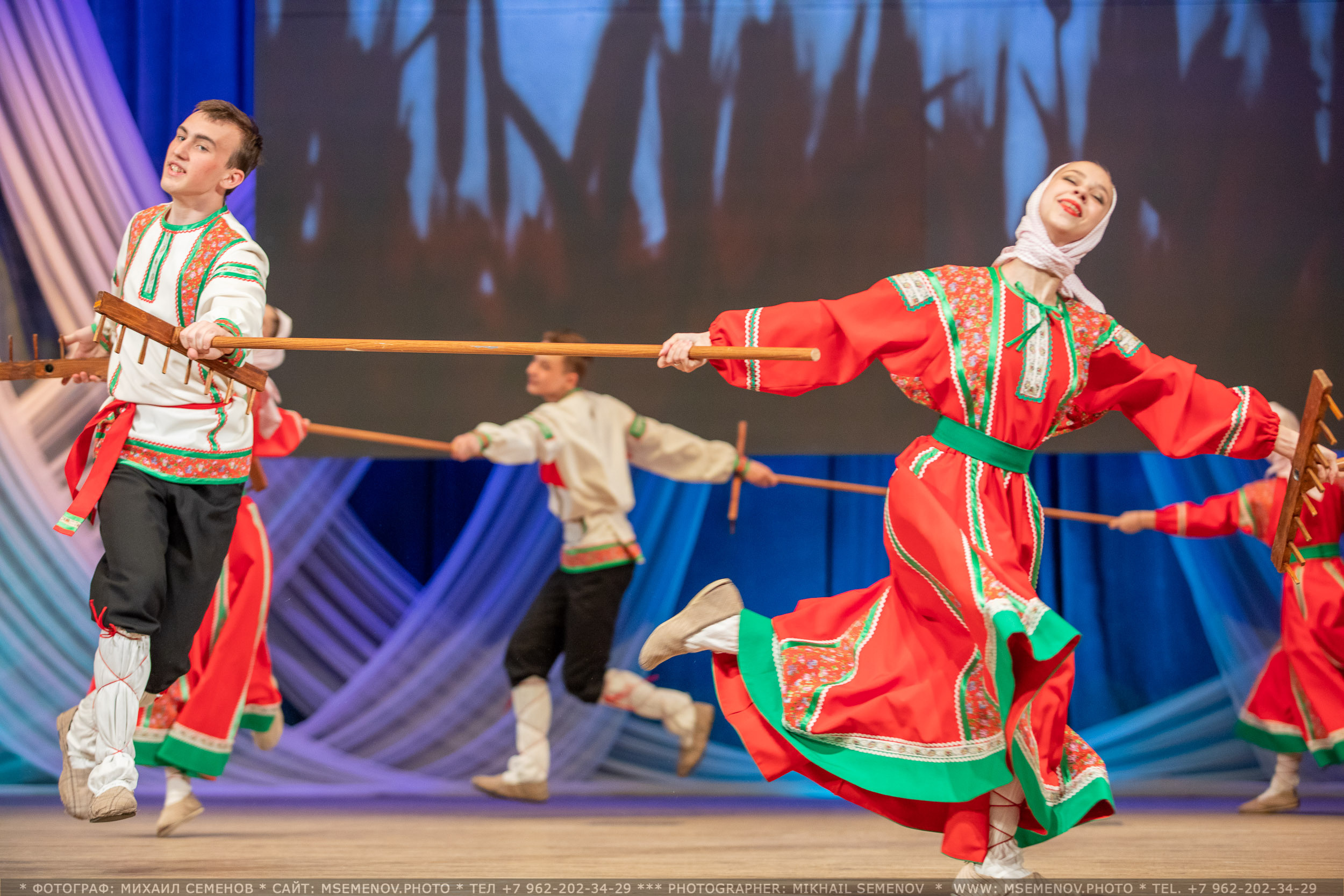 АНОНС Концерта Ансамбль танца «Волжанка». Фотограф, фотопроекты Михаила Семенова в Ярославле. Фотошкола