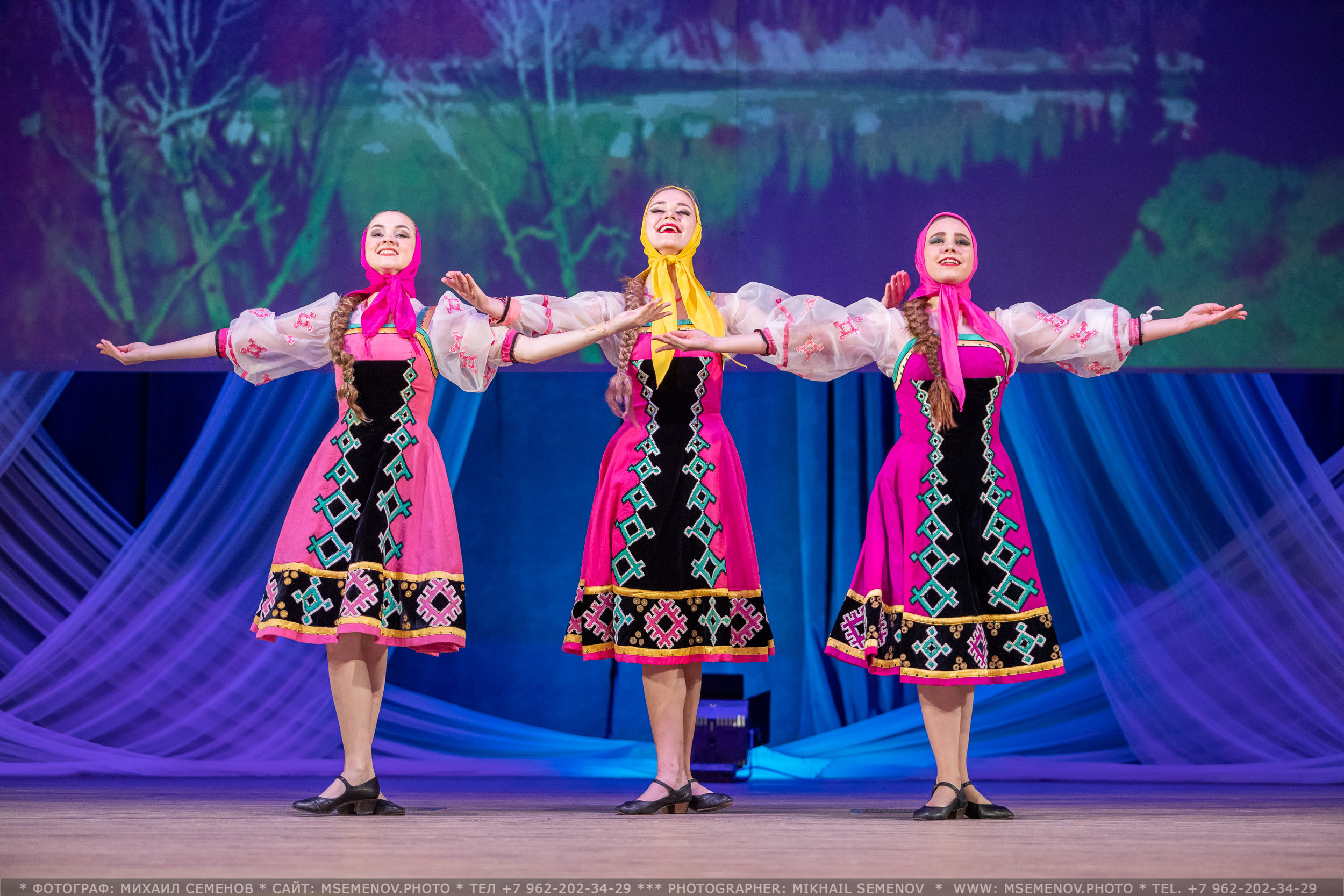АНОНС Концерта Ансамбль танца «Волжанка». Фотограф, фотопроекты Михаила Семенова в Ярославле. Фотошкола