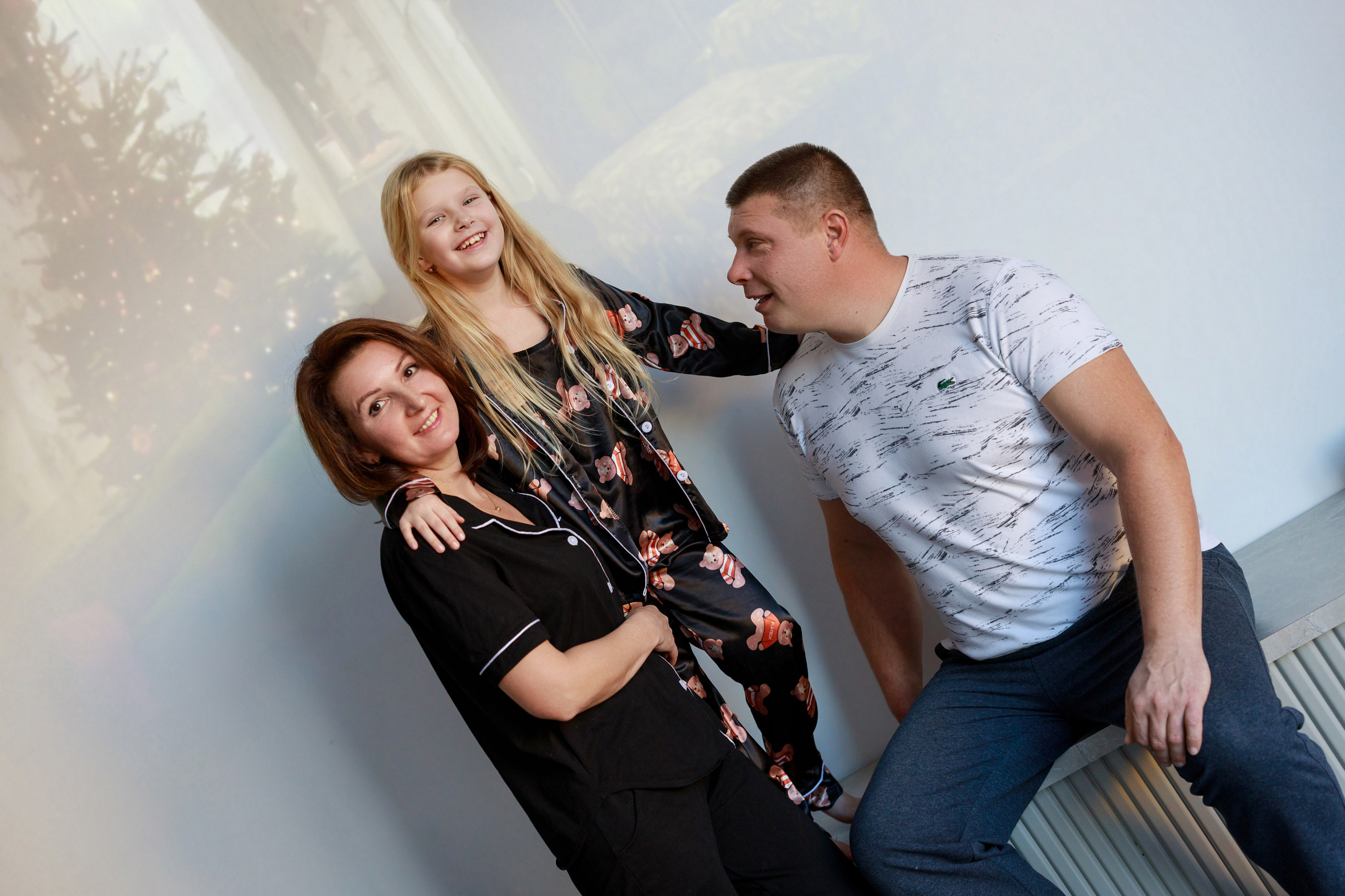 Семейная фотосессия в фотостудии Санкт-Петербург. Фотограф Санкт-Петербург Конюхова Мария