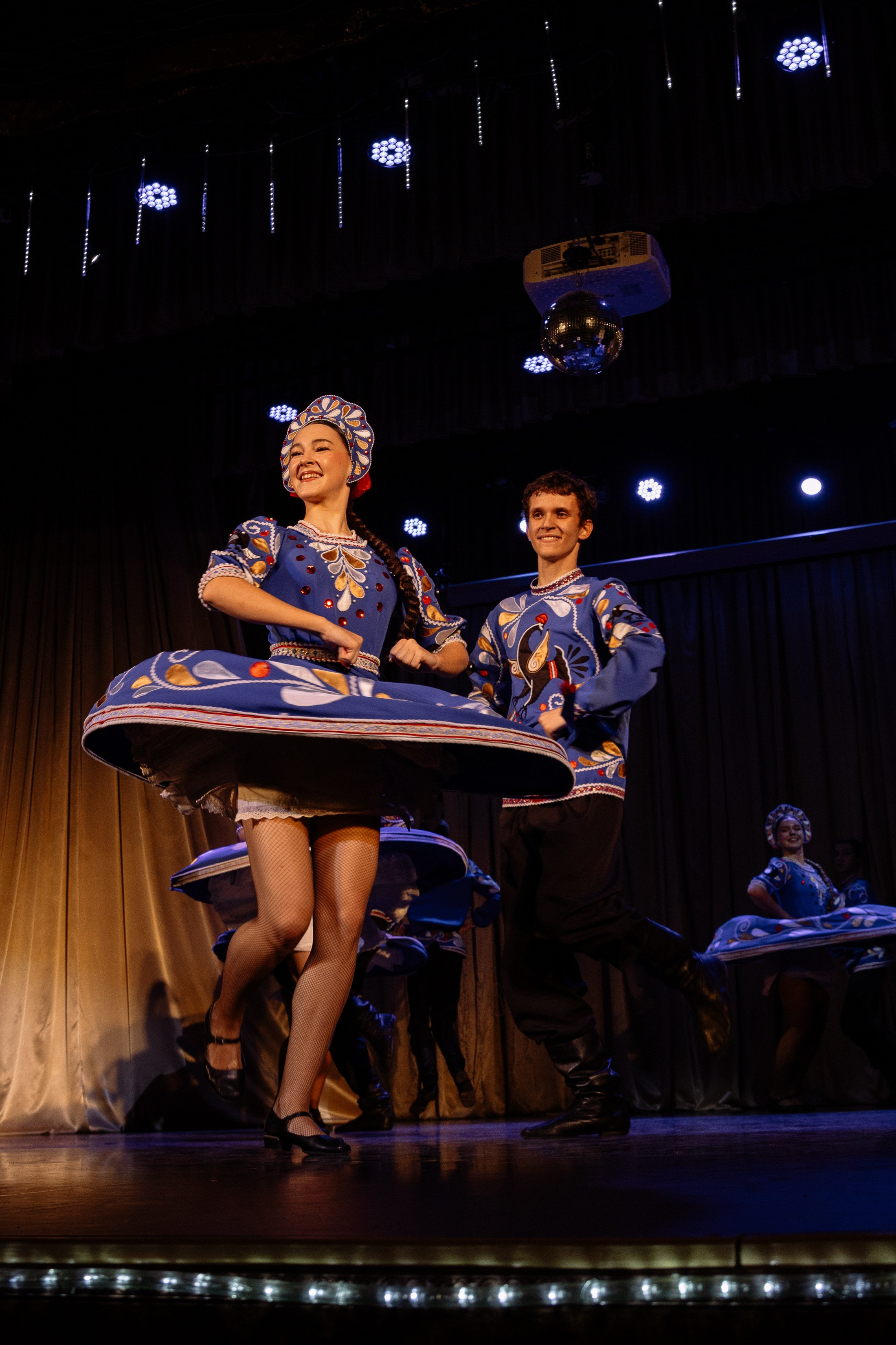 Сибирские узоры ДК Ефремова. Фотограф Юлия Мальцева