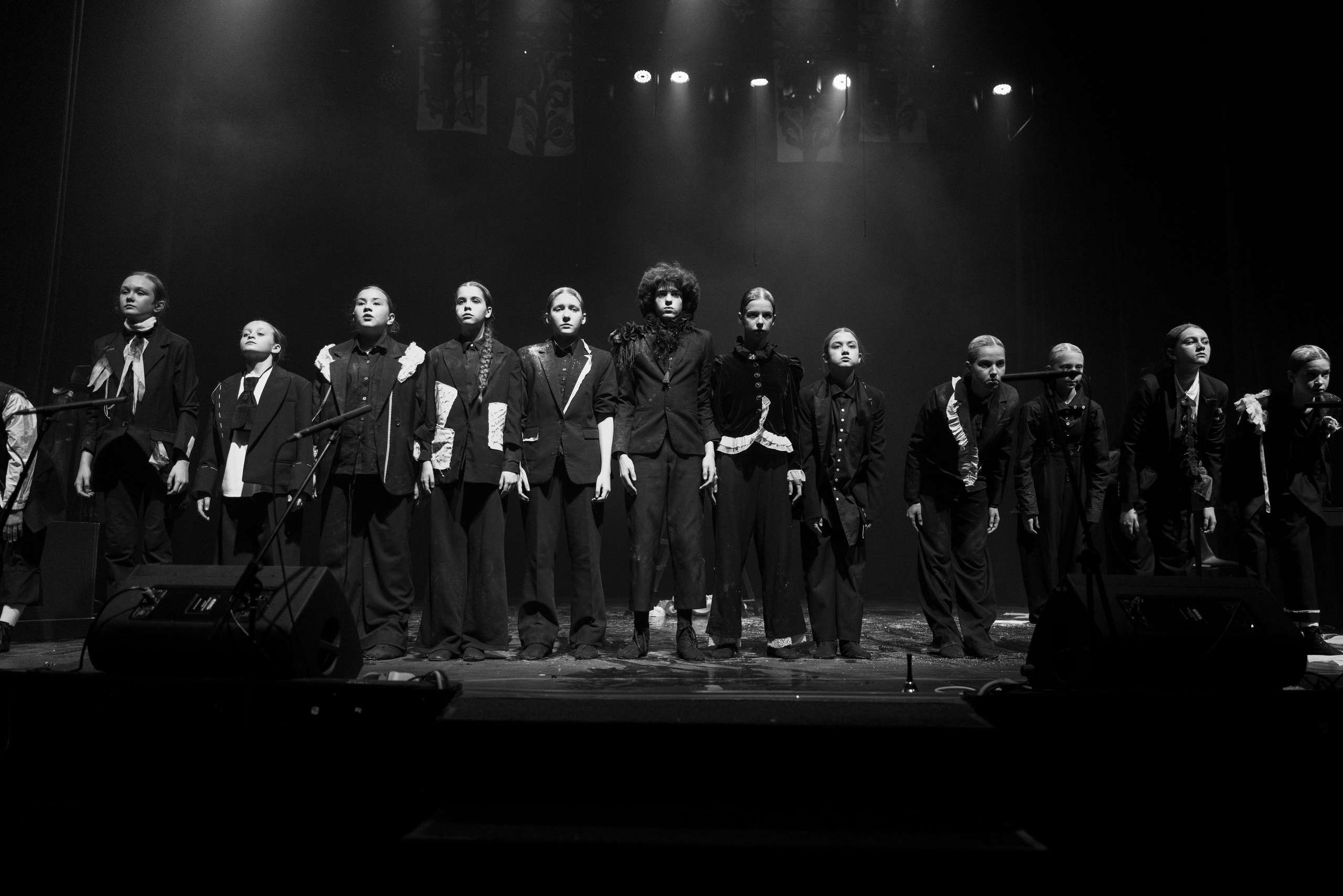 Гоголь. Зарисовки. Фотограф Сергей Ловкий