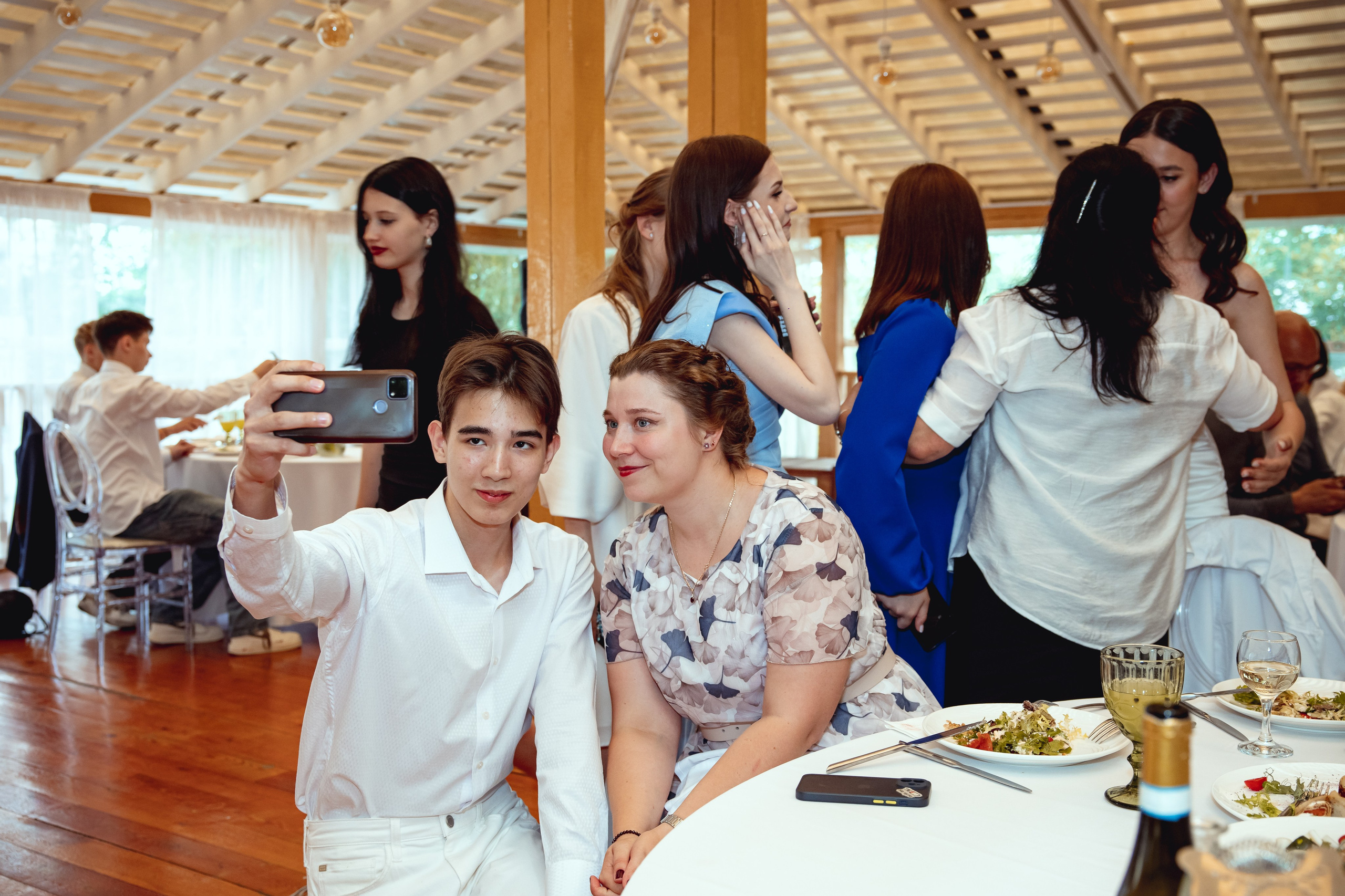 Выпускной школа. Дарья Бухреева — фотограф, видеограф и фототерапевт. Москва и мир