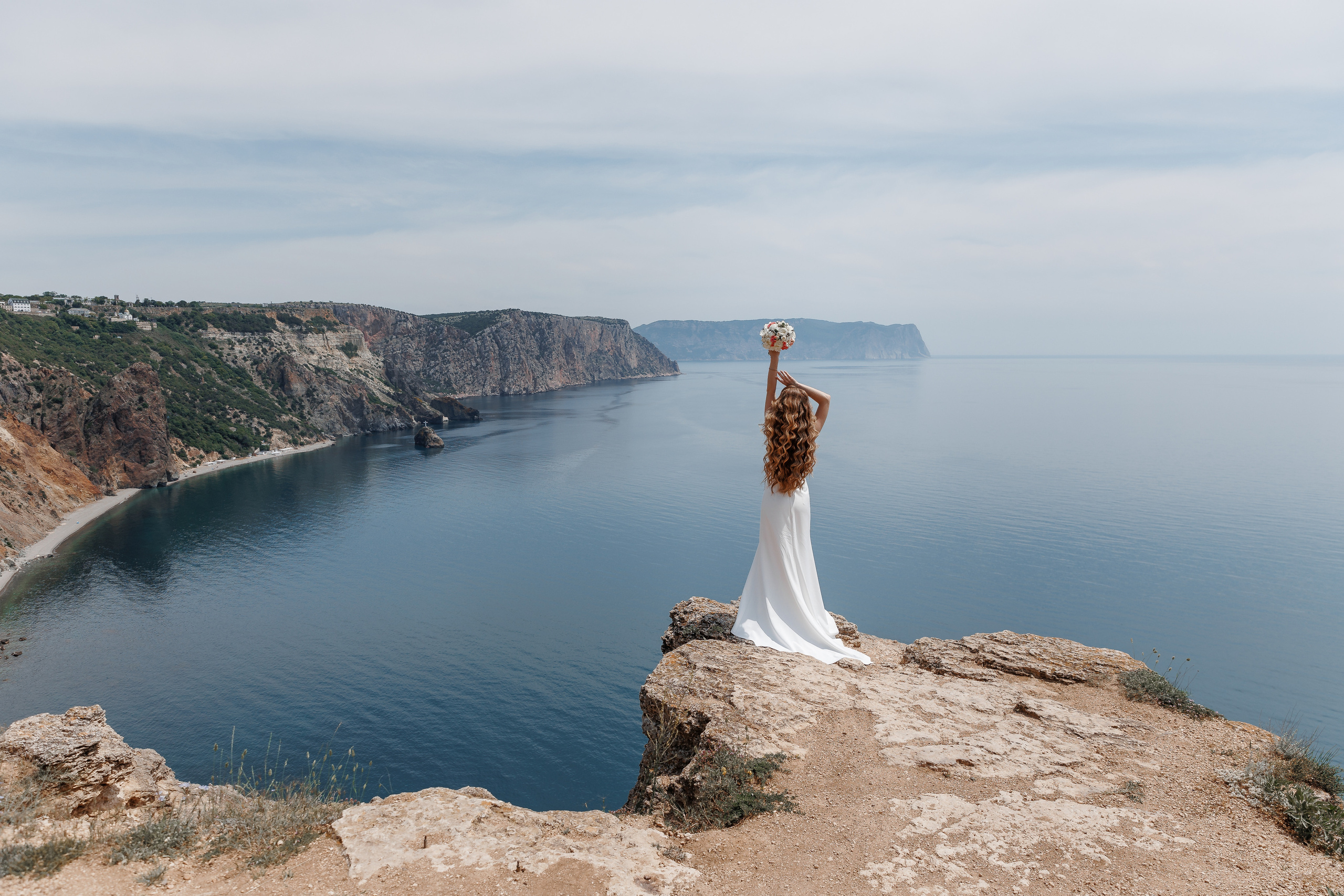 Море и горы. Анонс свадьбы Карины и Алексея. Свадебный фотограф в Крыму и Севастополе Ольга Баскакова