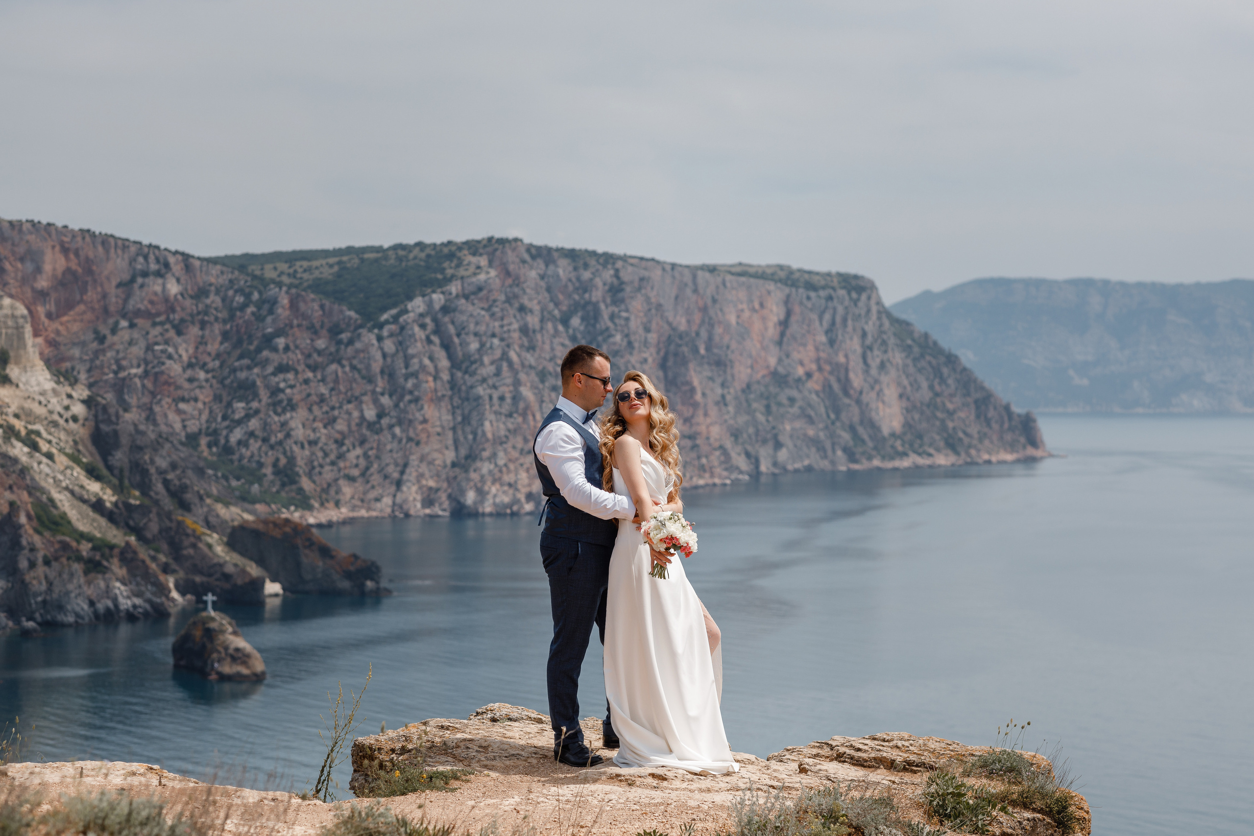 Море и горы. Анонс свадьбы Карины и Алексея. Свадебный фотограф в Крыму и Севастополе Ольга Баскакова