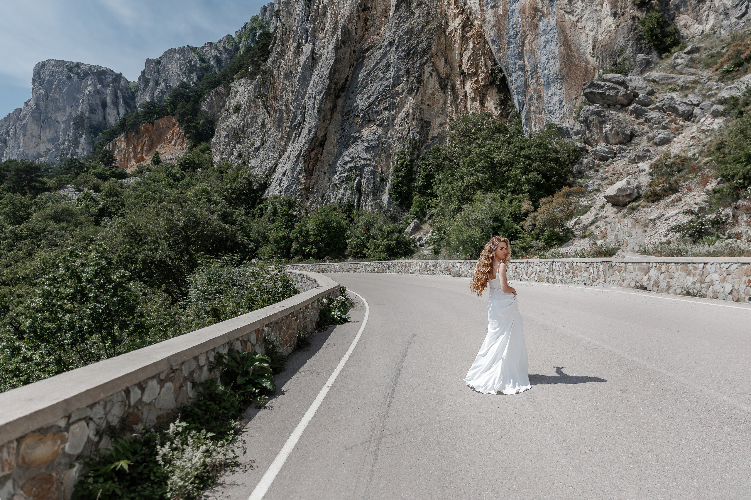 Море и горы. Анонс свадьбы Карины и Алексея. Свадебный фотограф в Крыму и Севастополе Ольга Баскакова