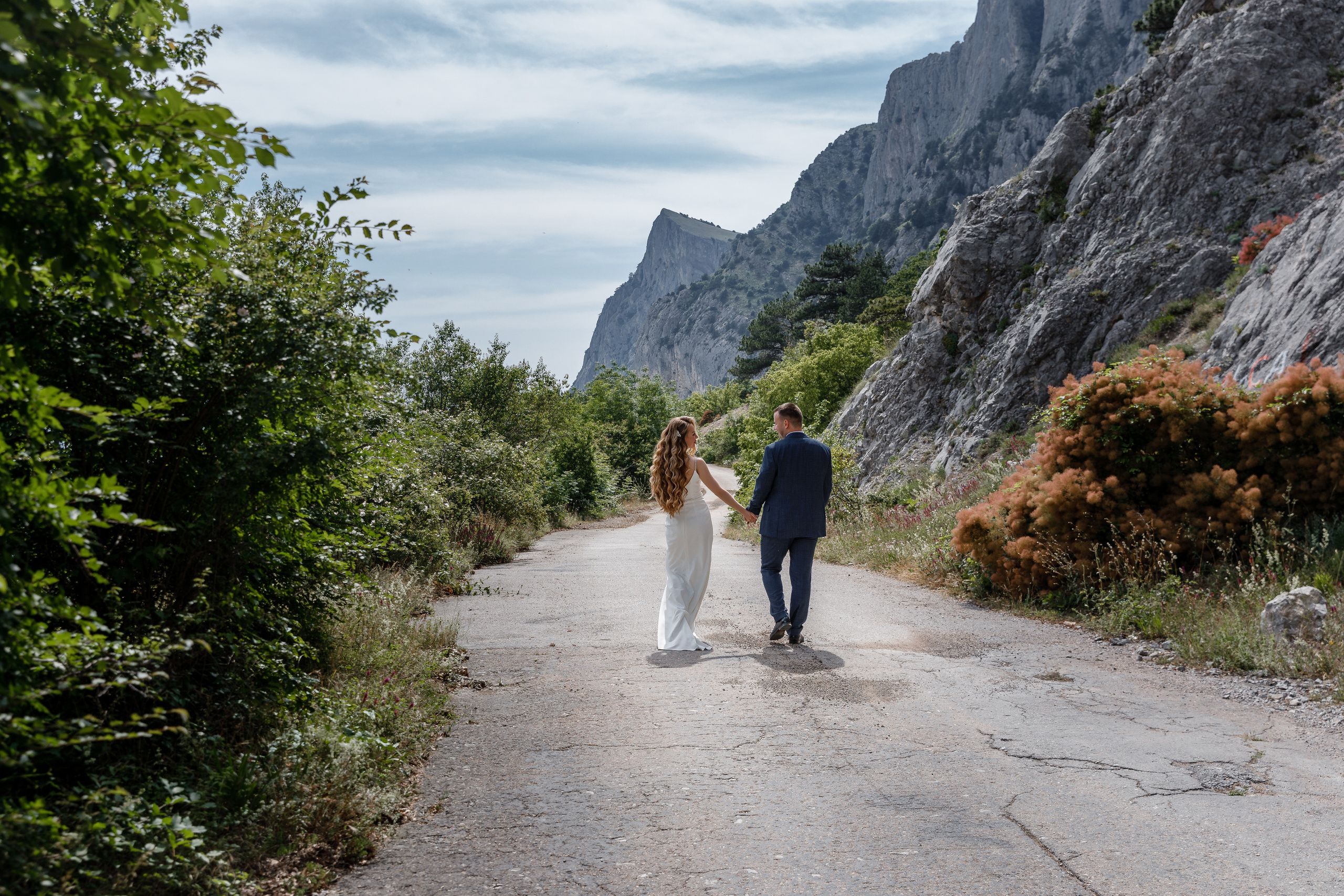 Море и горы. Анонс свадьбы Карины и Алексея. Свадебный фотограф в Крыму и Севастополе Ольга Баскакова