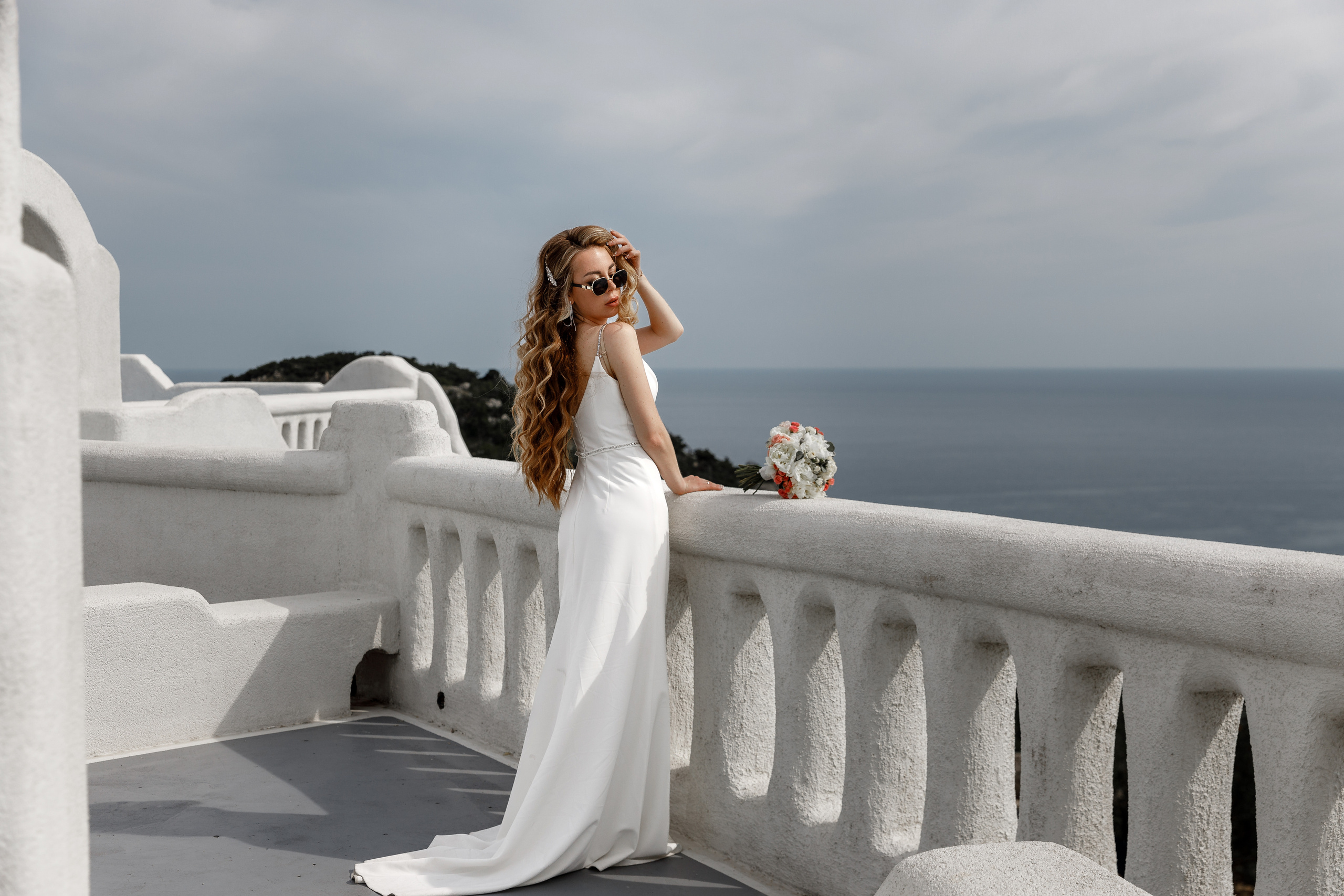 Море и горы. Анонс свадьбы Карины и Алексея. Свадебный фотограф в Крыму и Севастополе Ольга Баскакова