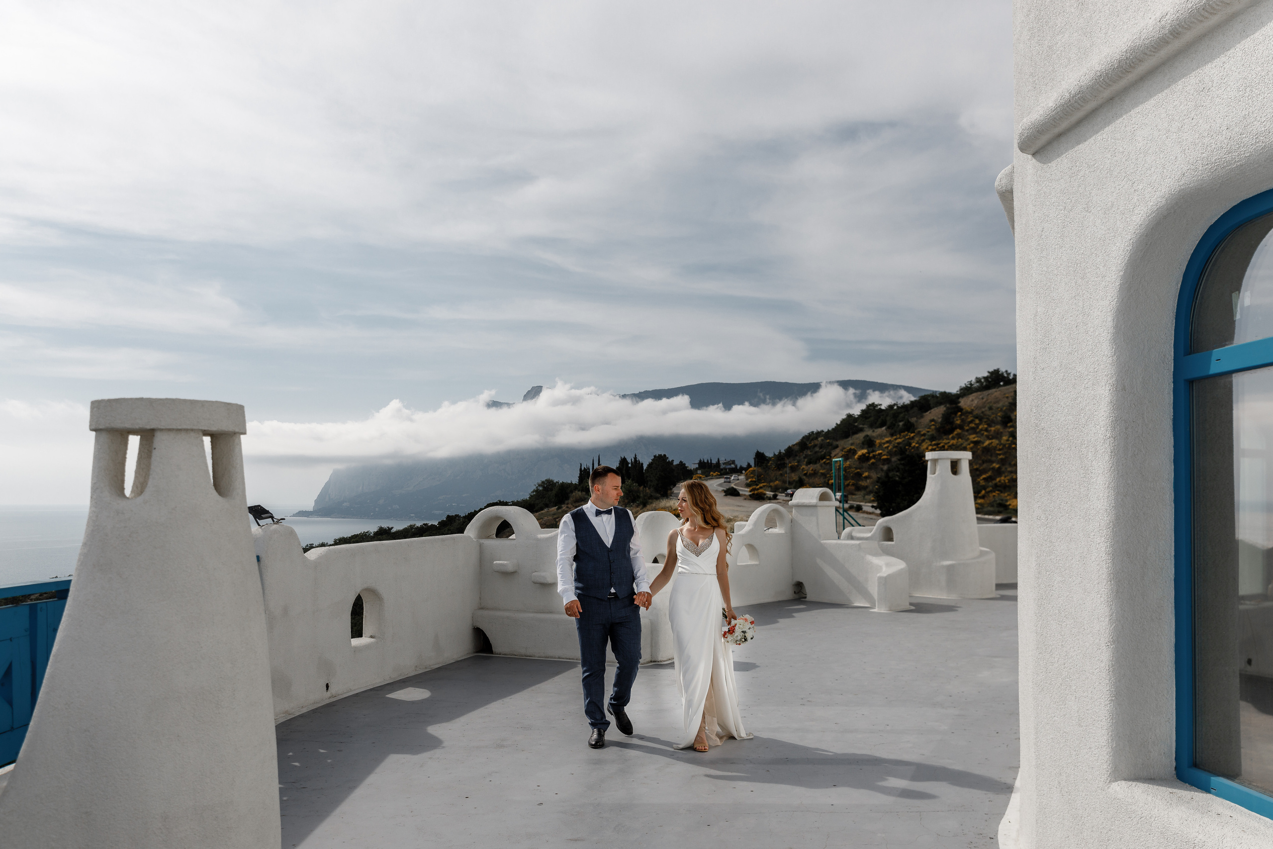 Море и горы. Анонс свадьбы Карины и Алексея. Свадебный фотограф в Крыму и Севастополе Ольга Баскакова