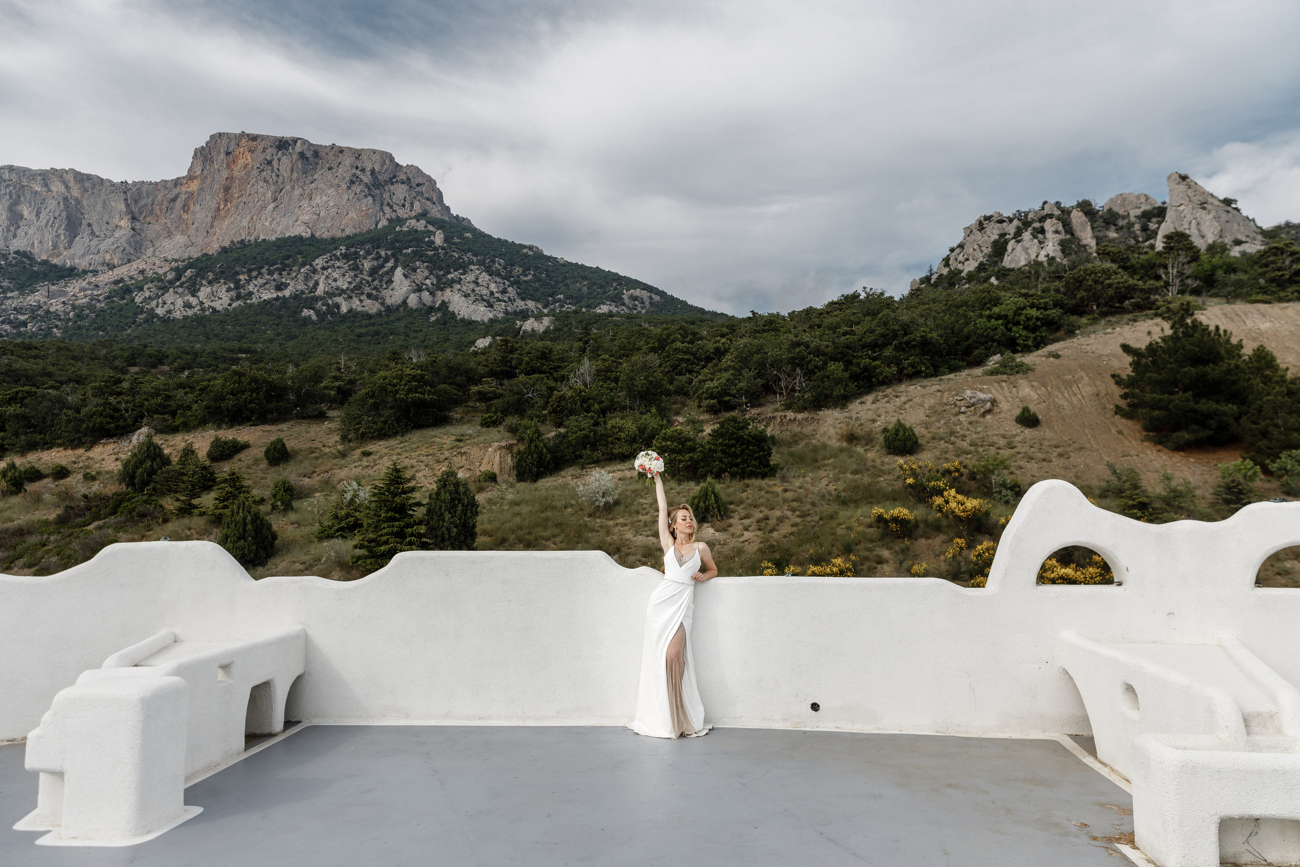Море и горы. Анонс свадьбы Карины и Алексея. Свадебный фотограф в Крыму и Севастополе Ольга Баскакова