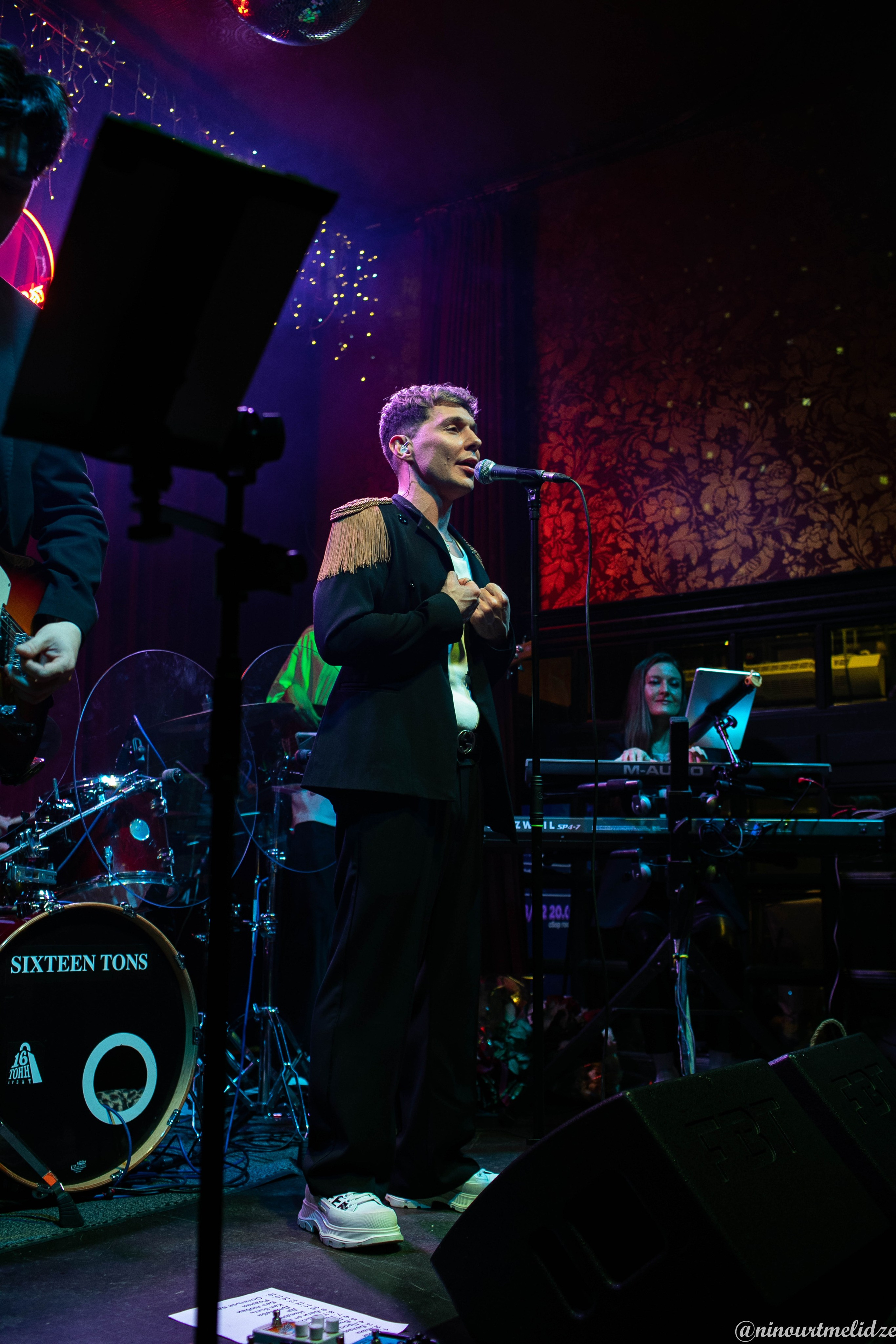 Сольный концерт Романа Исаева. Art photographer Nino