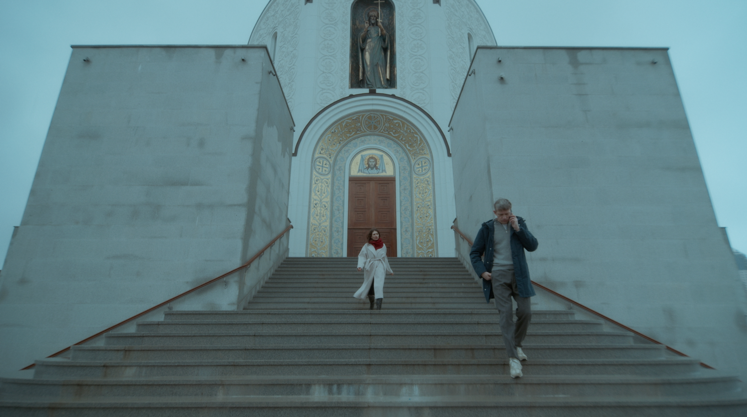 Out of the skin. Tokcolor