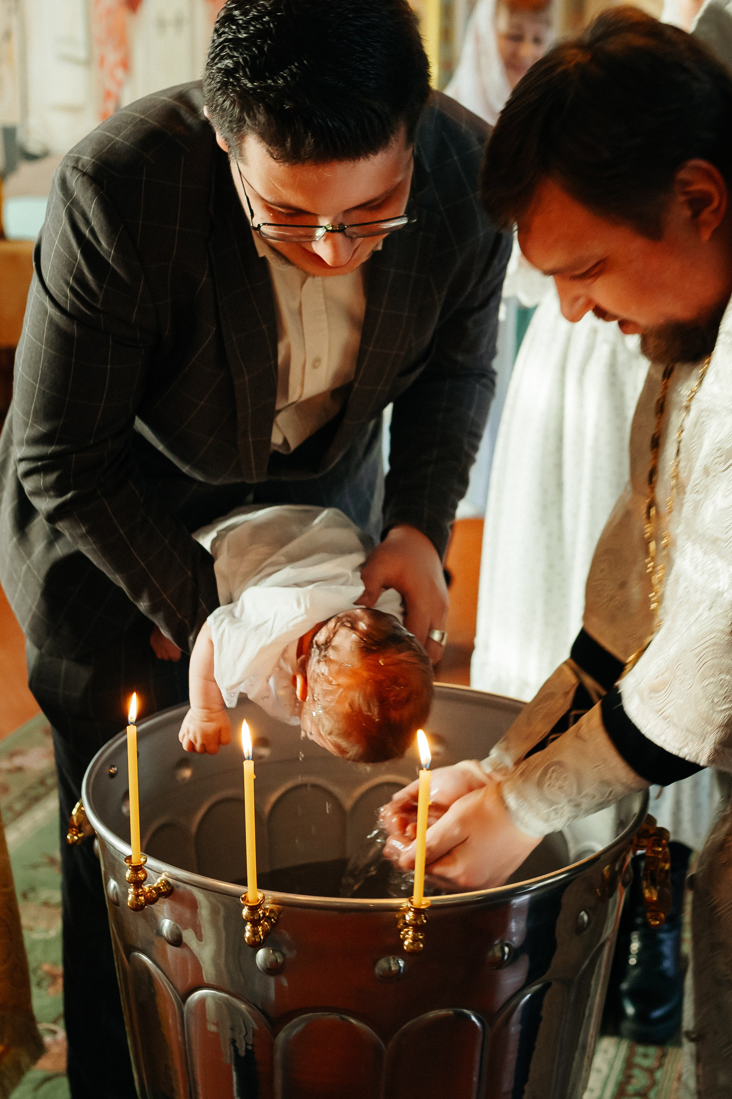 Фотосъемка крещения. Фотограф Ким Наталья в Красноярске