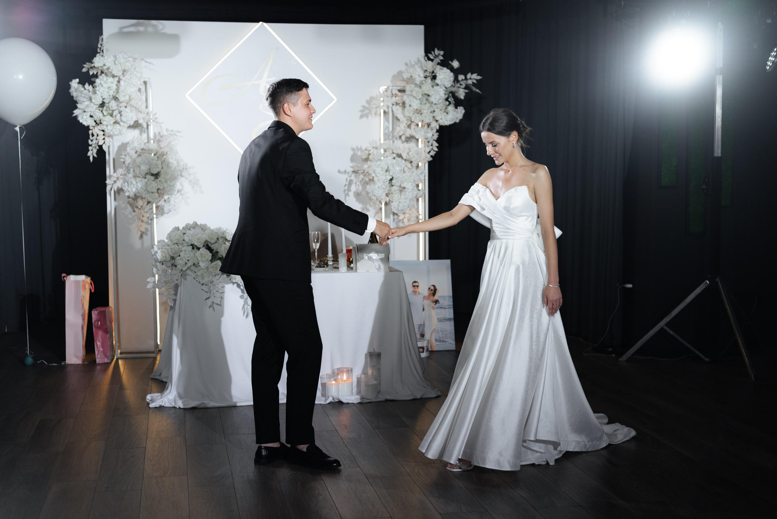 Артем и Екатерина. Главная