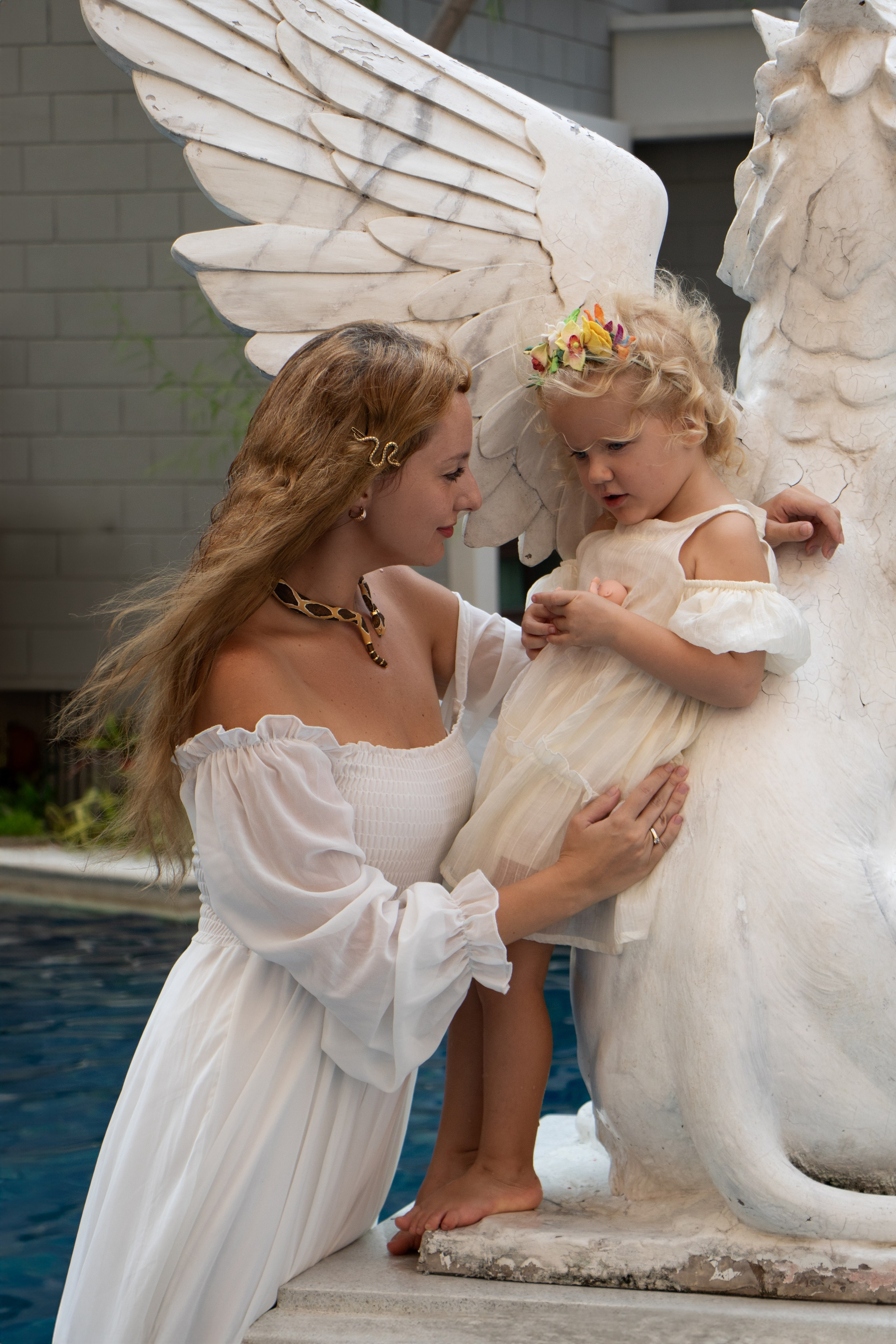 Maria and Anna. Portrait photographer in Thailand