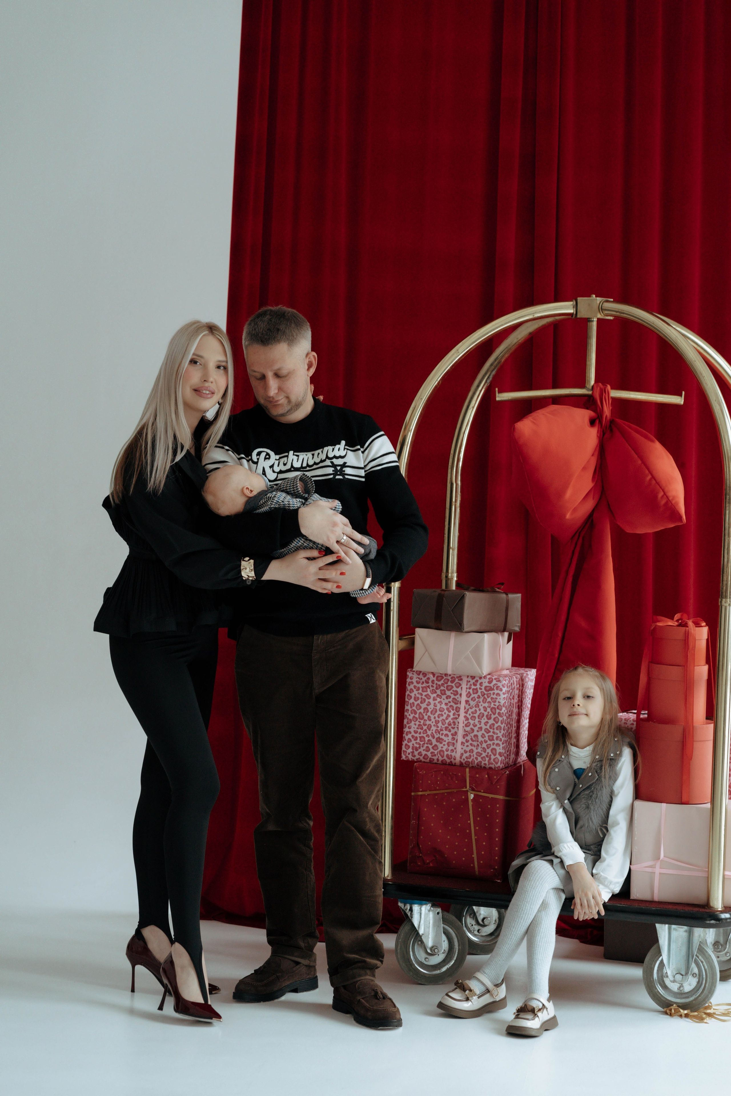 Лидочка и ее семья ❤️. Меня зовут Ковалёва Вероника. Фотограф Ростов-на-Дону