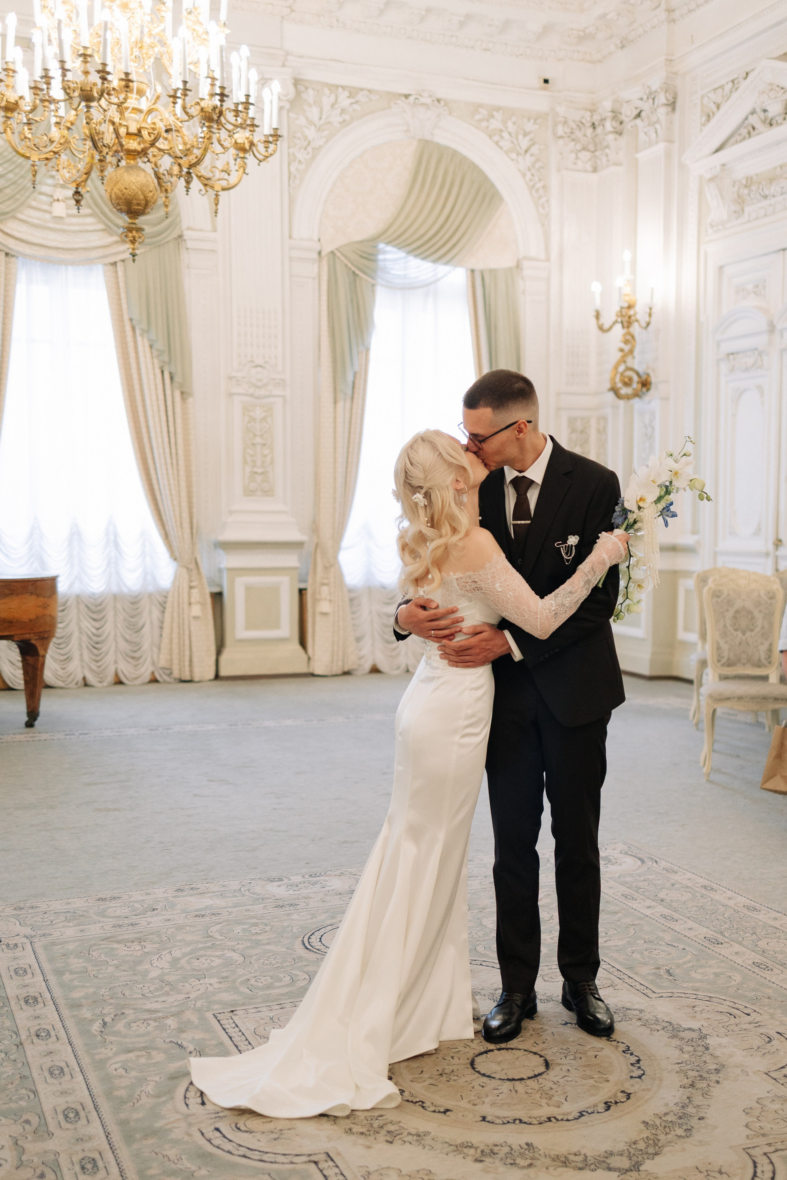 Евгения и Владислав. Свадебный и прогулочный фотограф в Санкт-Петербурге Дарья Корель