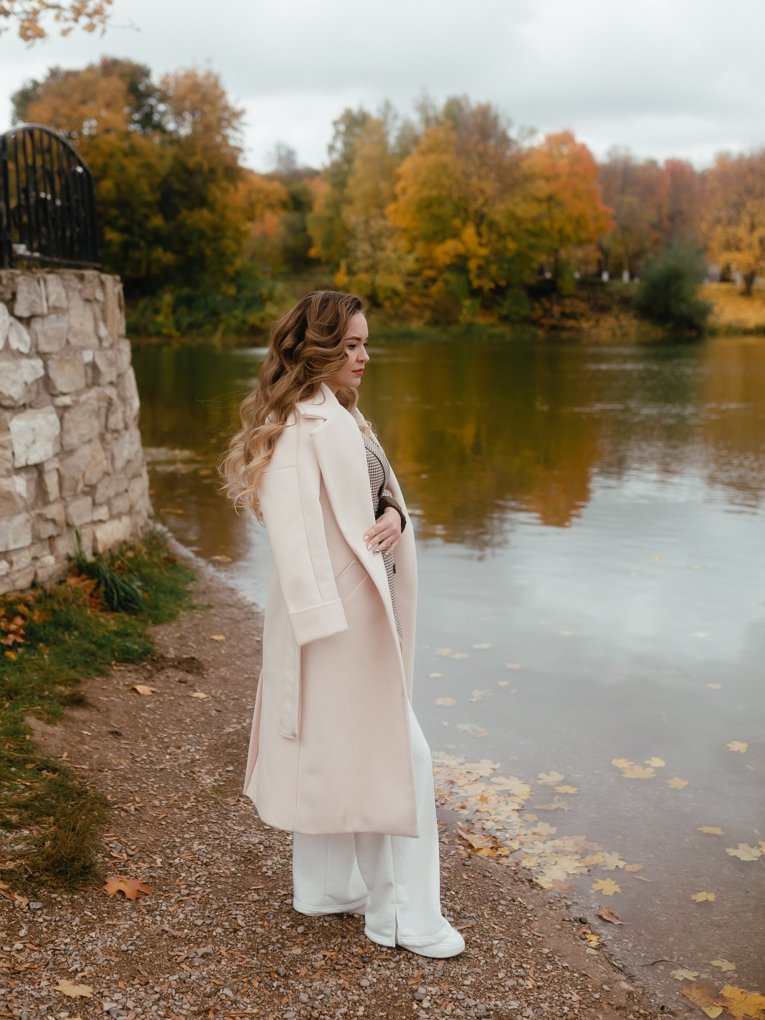 осенняя фотосессия на природе в парке в лесу октябрьский башкортостан