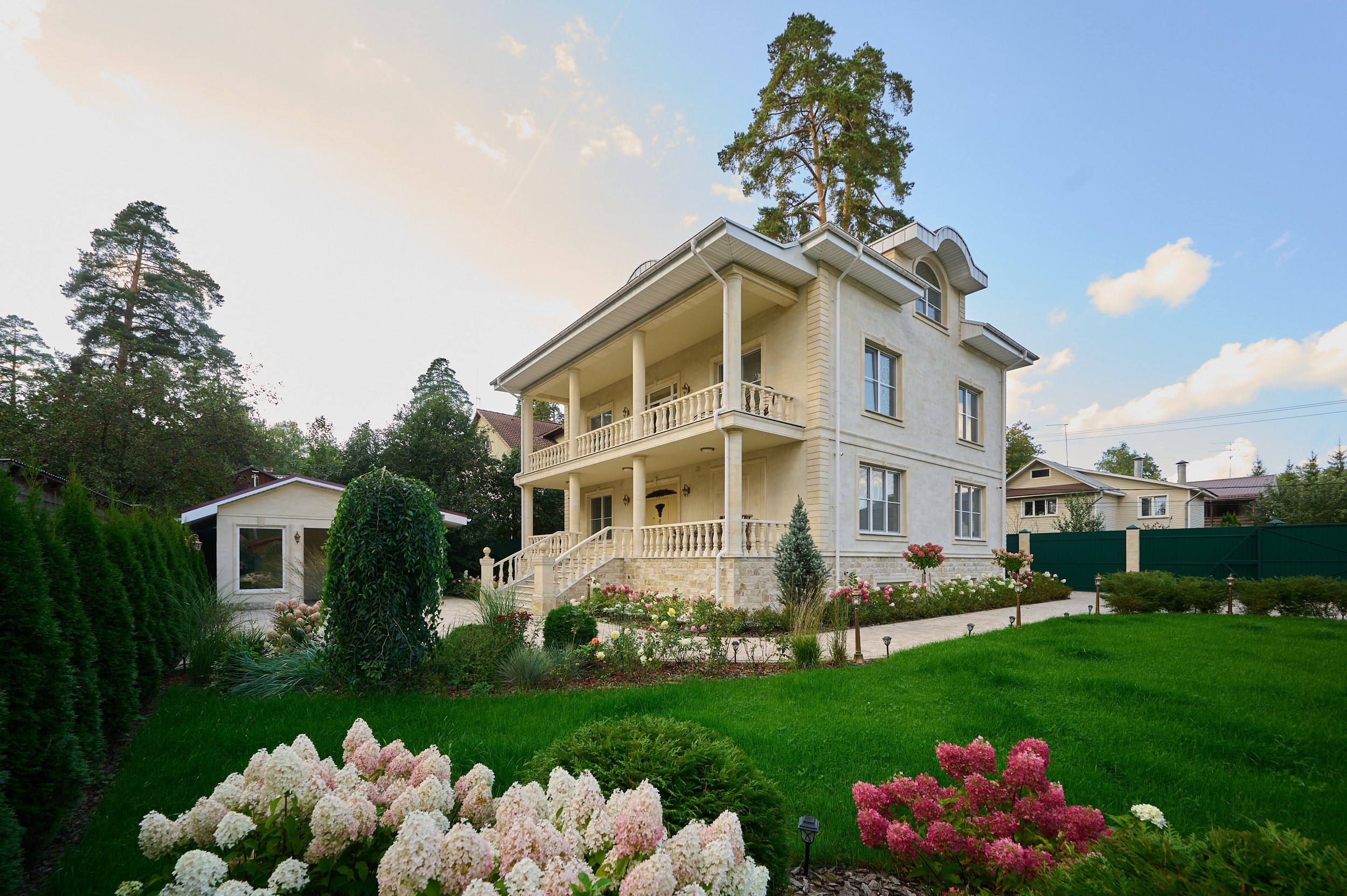 Жилые интерьеры. Герман Лепёхин коммерческий фотограф в Москве: репортаж, портреты, интерьеры, производство